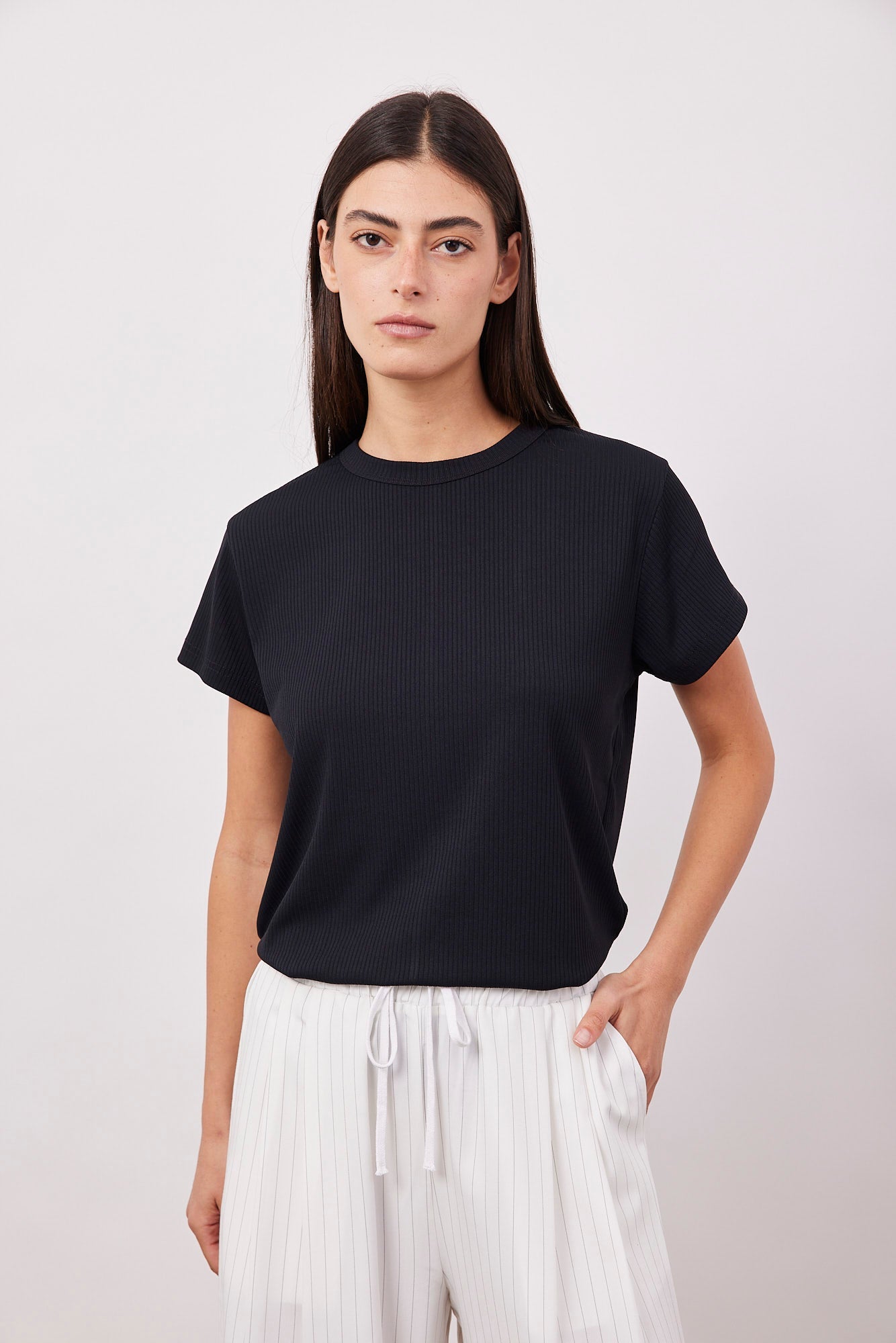 טי-שרט בטקסטורת פסים - ITAY BRANDS