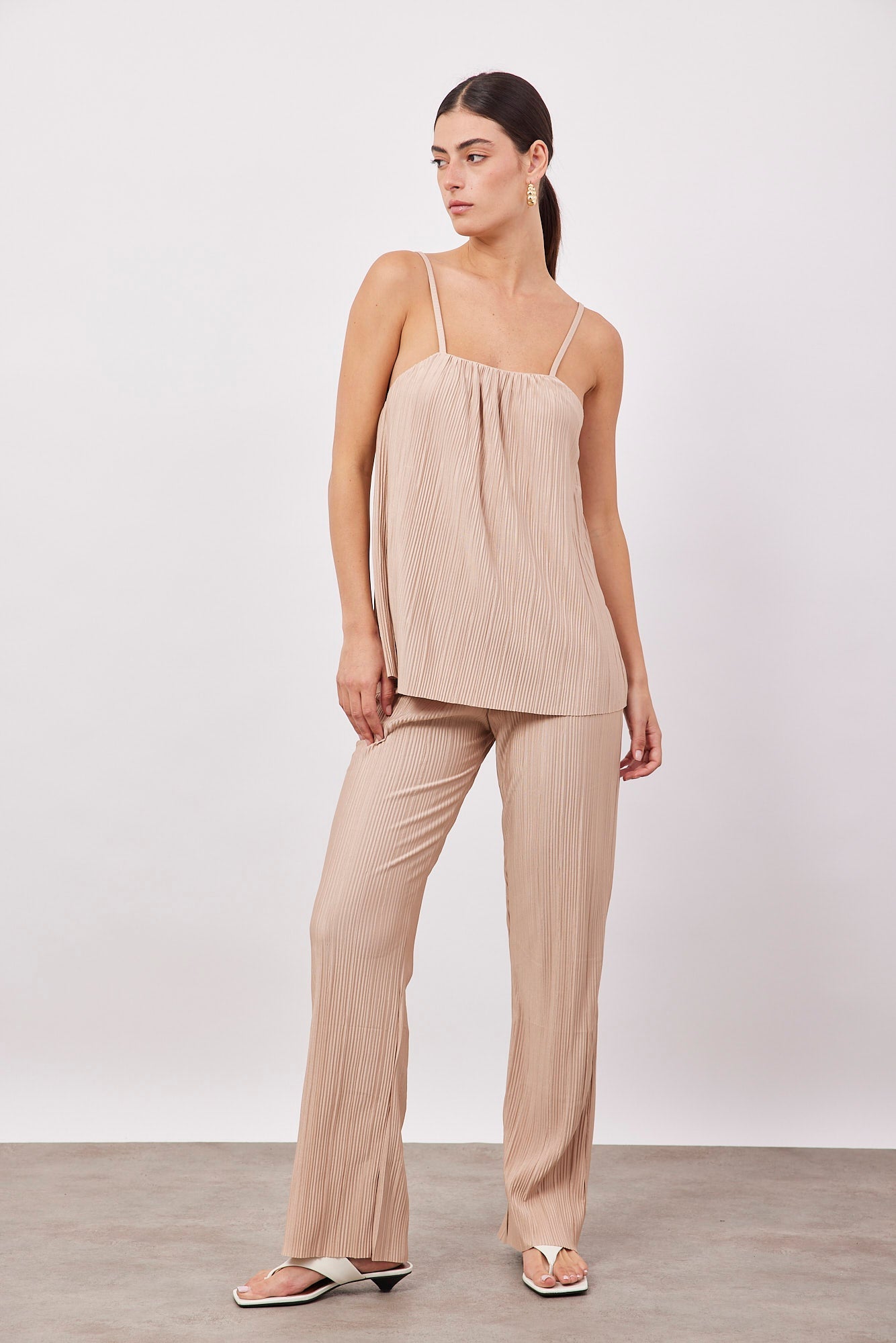 חליפת פליסה - ITAY BRANDS