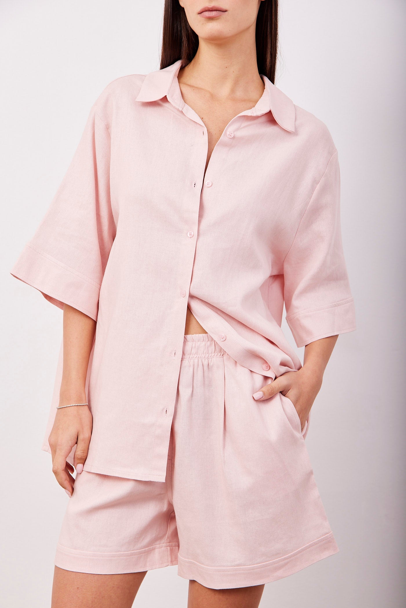 חליפת בשילוב פשתן מכופתרת קצרה - ITAY BRANDS