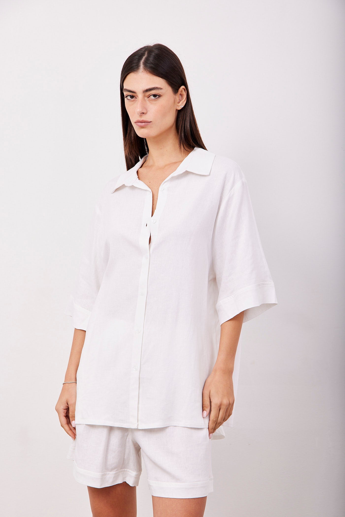 חליפת בשילוב פשתן מכופתרת קצרה - ITAY BRANDS