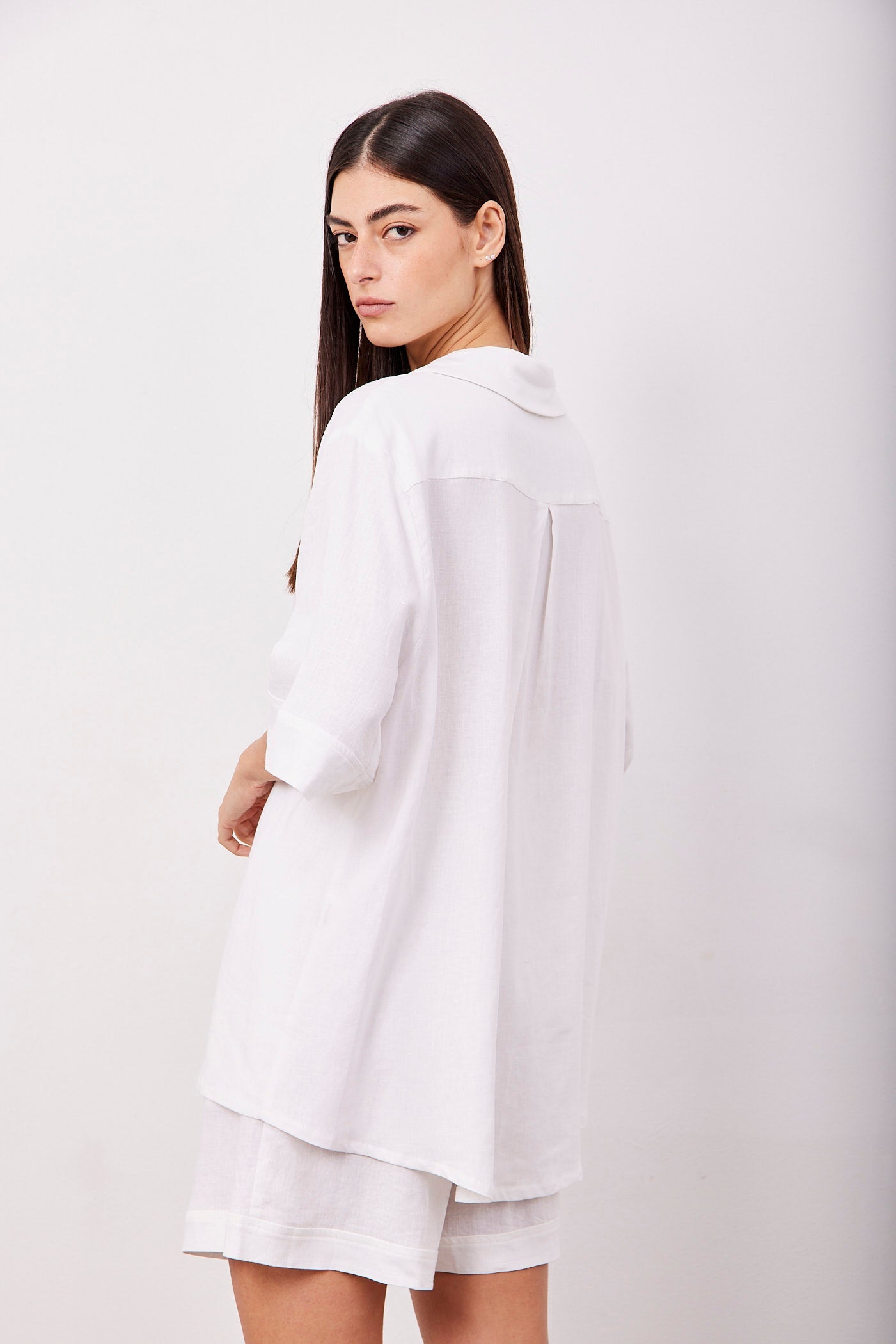 חליפת בשילוב פשתן מכופתרת קצרה - ITAY BRANDS