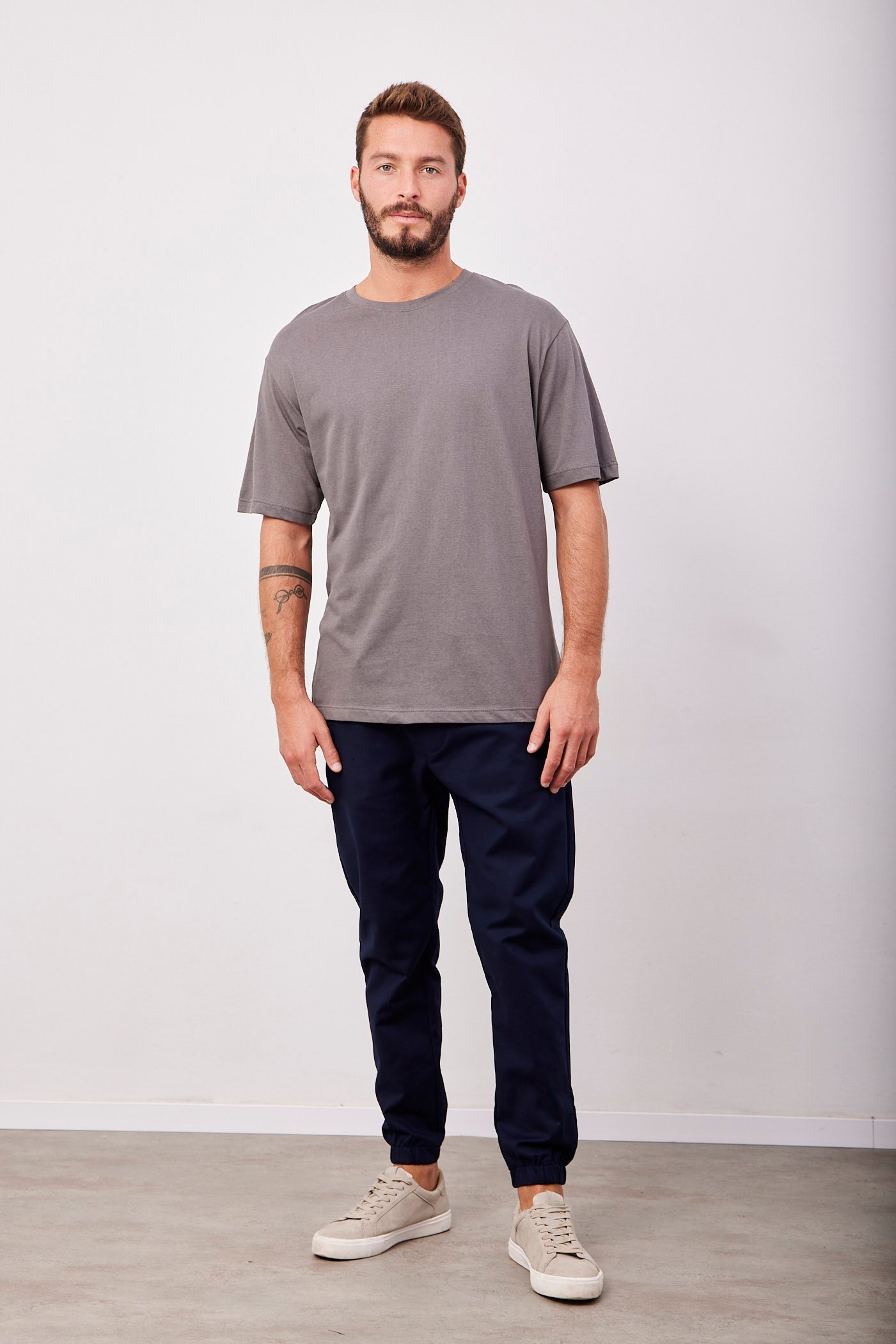 מכנסיים ארוכים עם גומי בסיומת - ITAY BRANDS