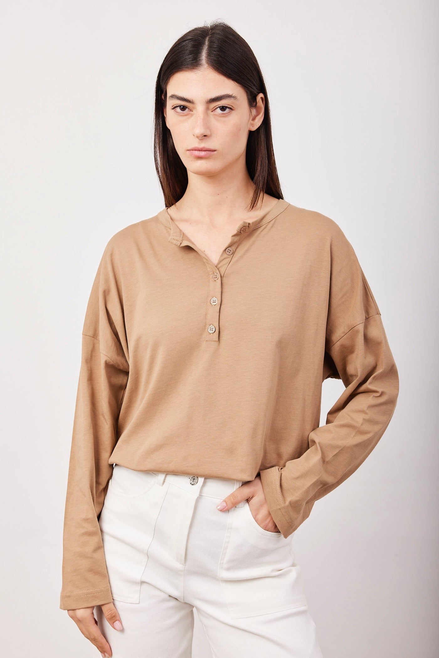 חולצת אוברסייז ארוכה בשילוב כפתורים - ITAY BRANDS
