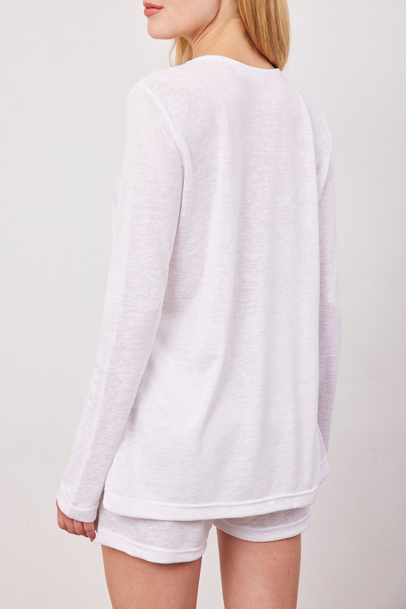 חליפה עם חולצת קשירה - ITAY BRANDS