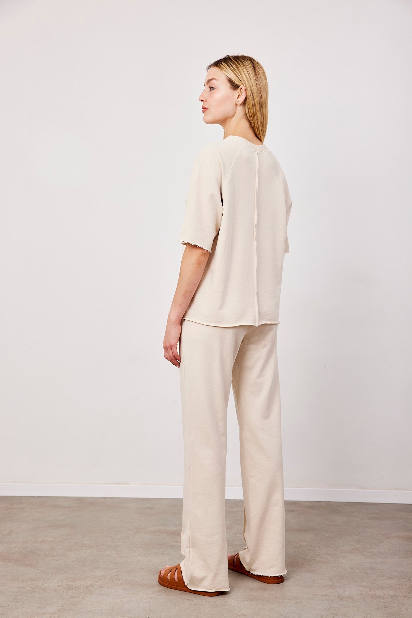 חליפת אוברסייז עם תיפור - ITAY BRANDS