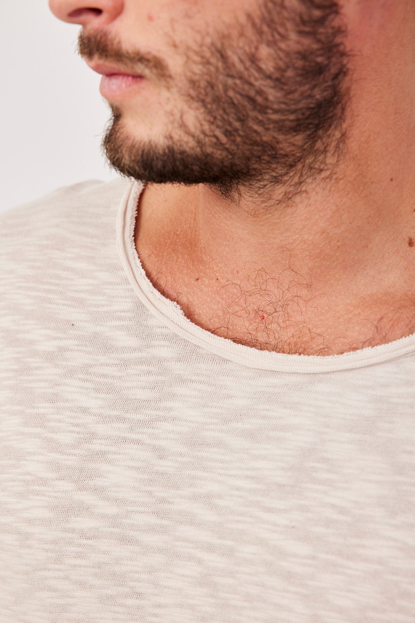 טי-שרט מלאנז׳ צווארון פרום - ITAY BRANDS