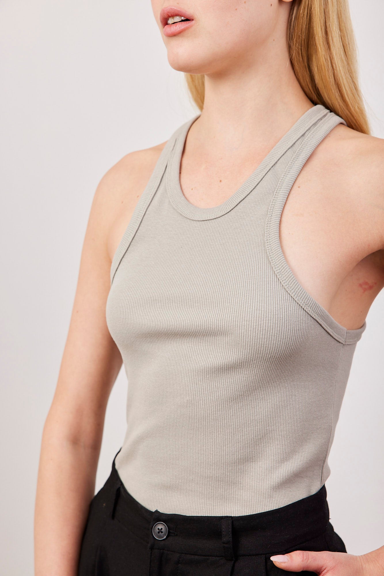 גופיית רייסר במפתח עגול - ITAY BRANDS