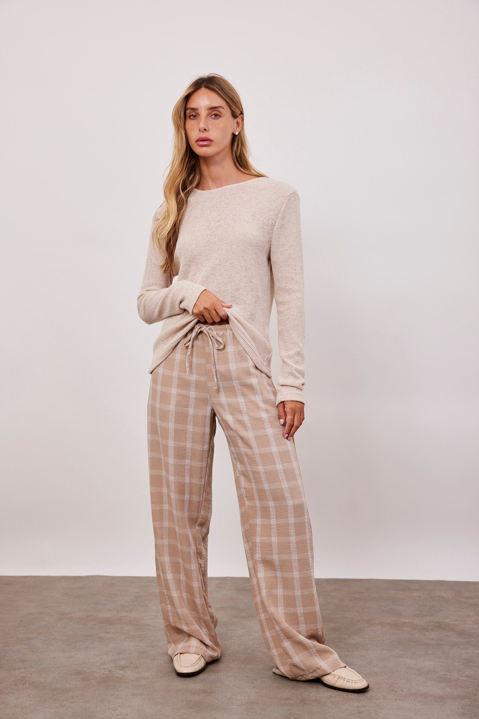 חולצת סריג ארוכה שקפקפה