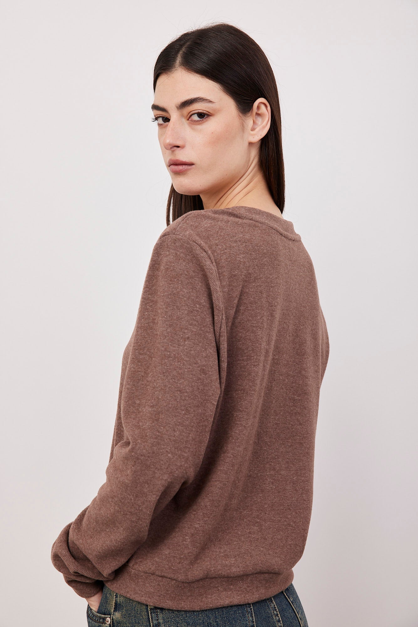 קרדיגן בסגירת כפתורים - ITAY BRANDS