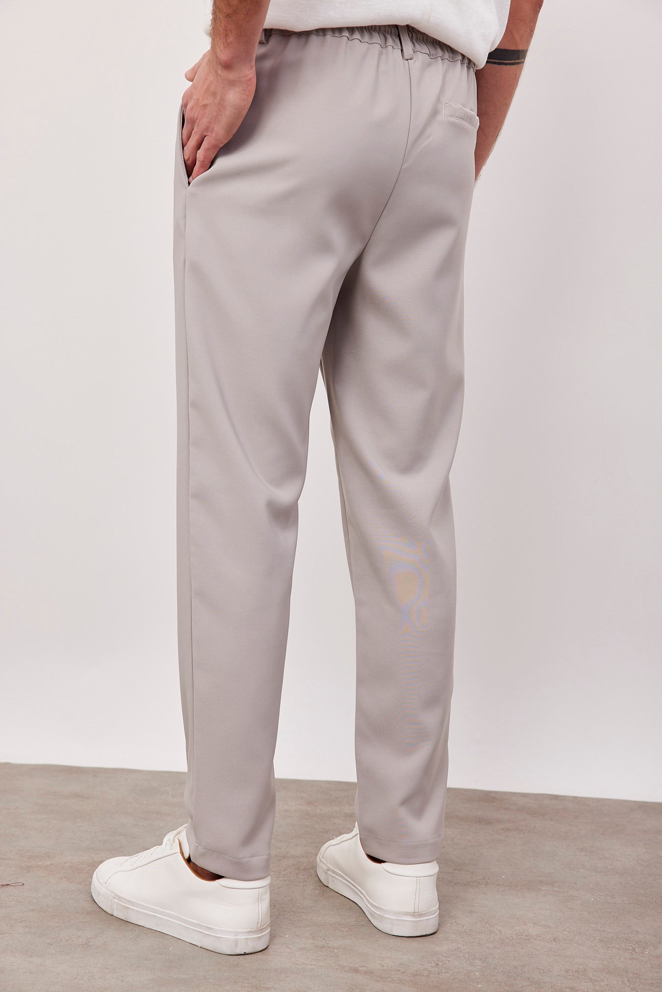 מכנסיים מחויטים עם קשירה - ITAY BRANDS