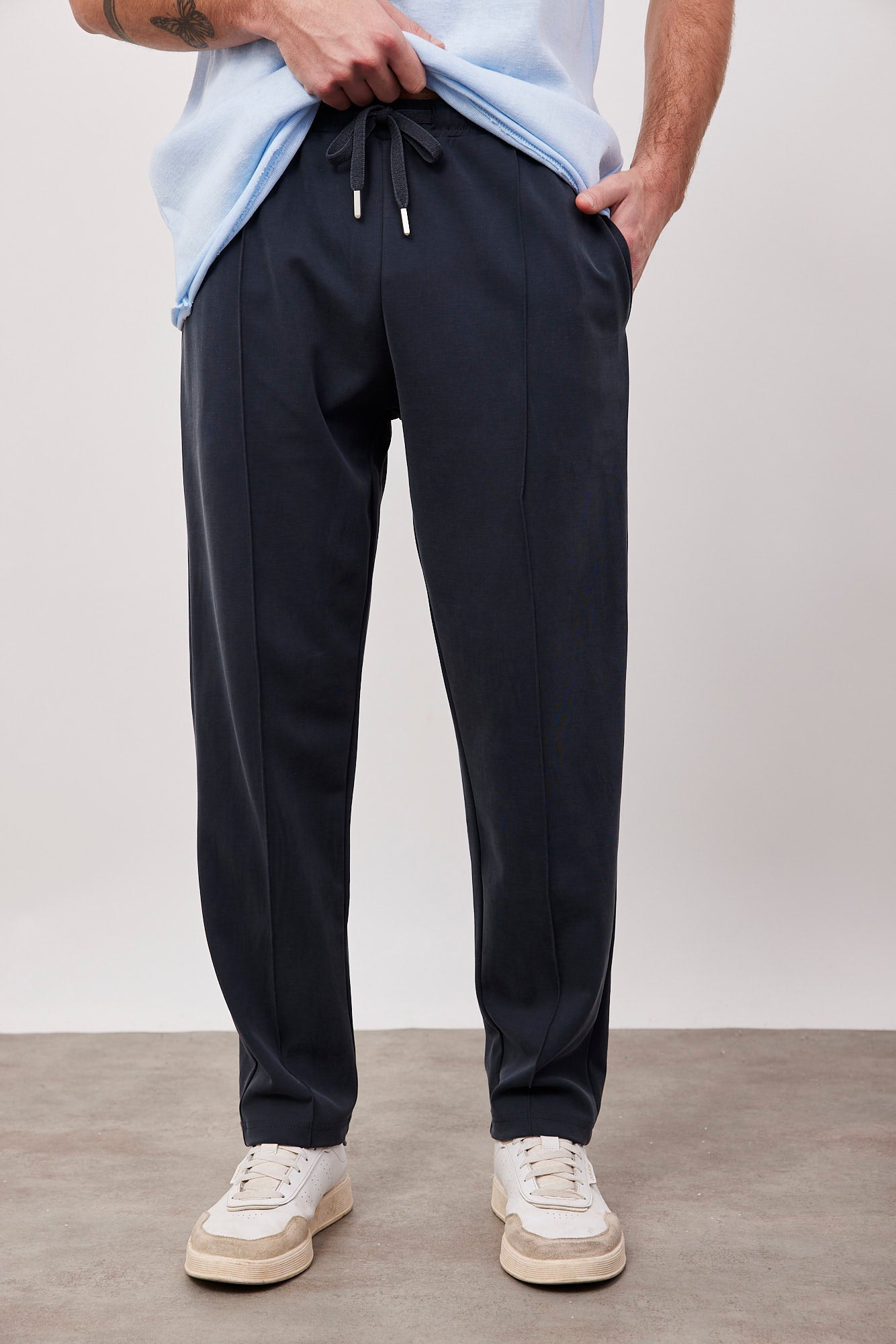 מכנסיים במראה מחוייט עם תיפור קדמי - ITAY BRANDS