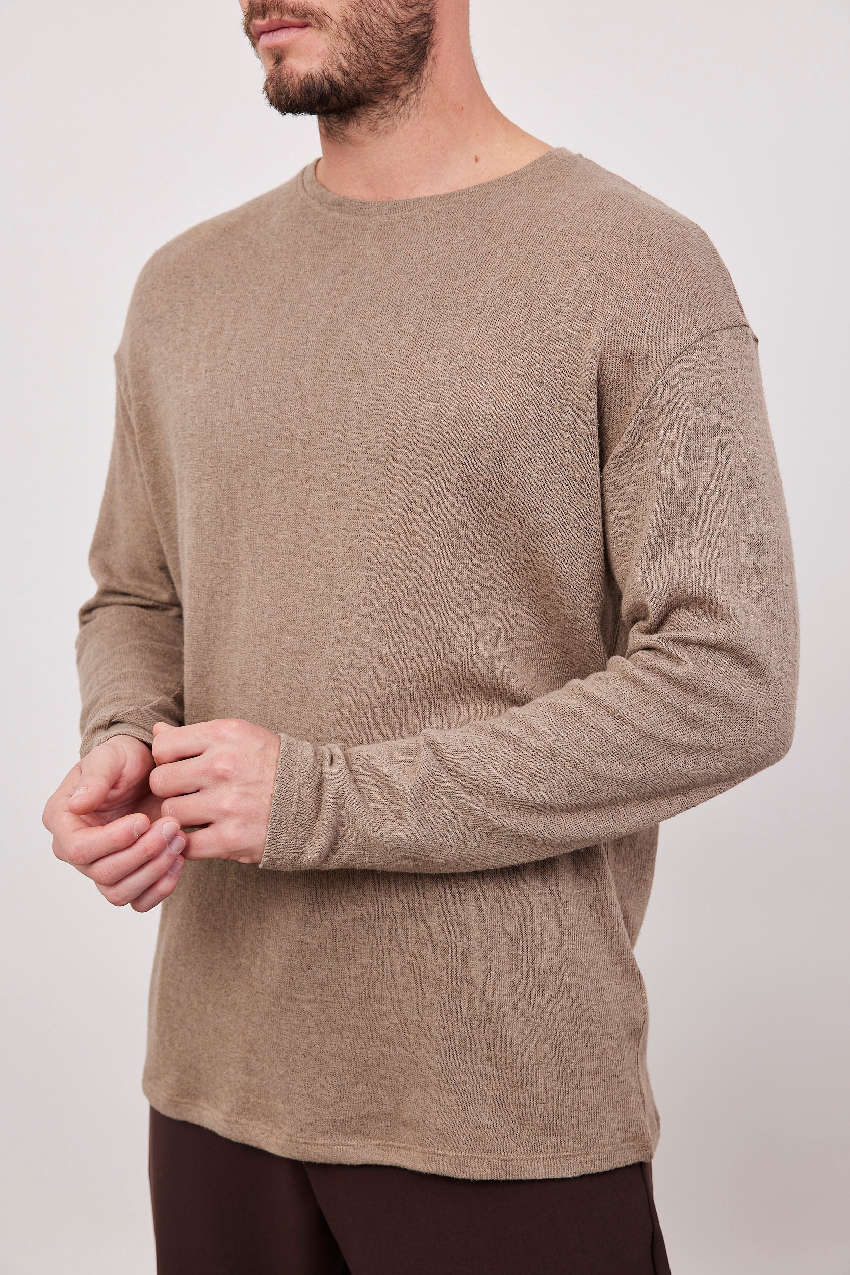 חולצה ארוכה בטקסטורה מפתח עגול