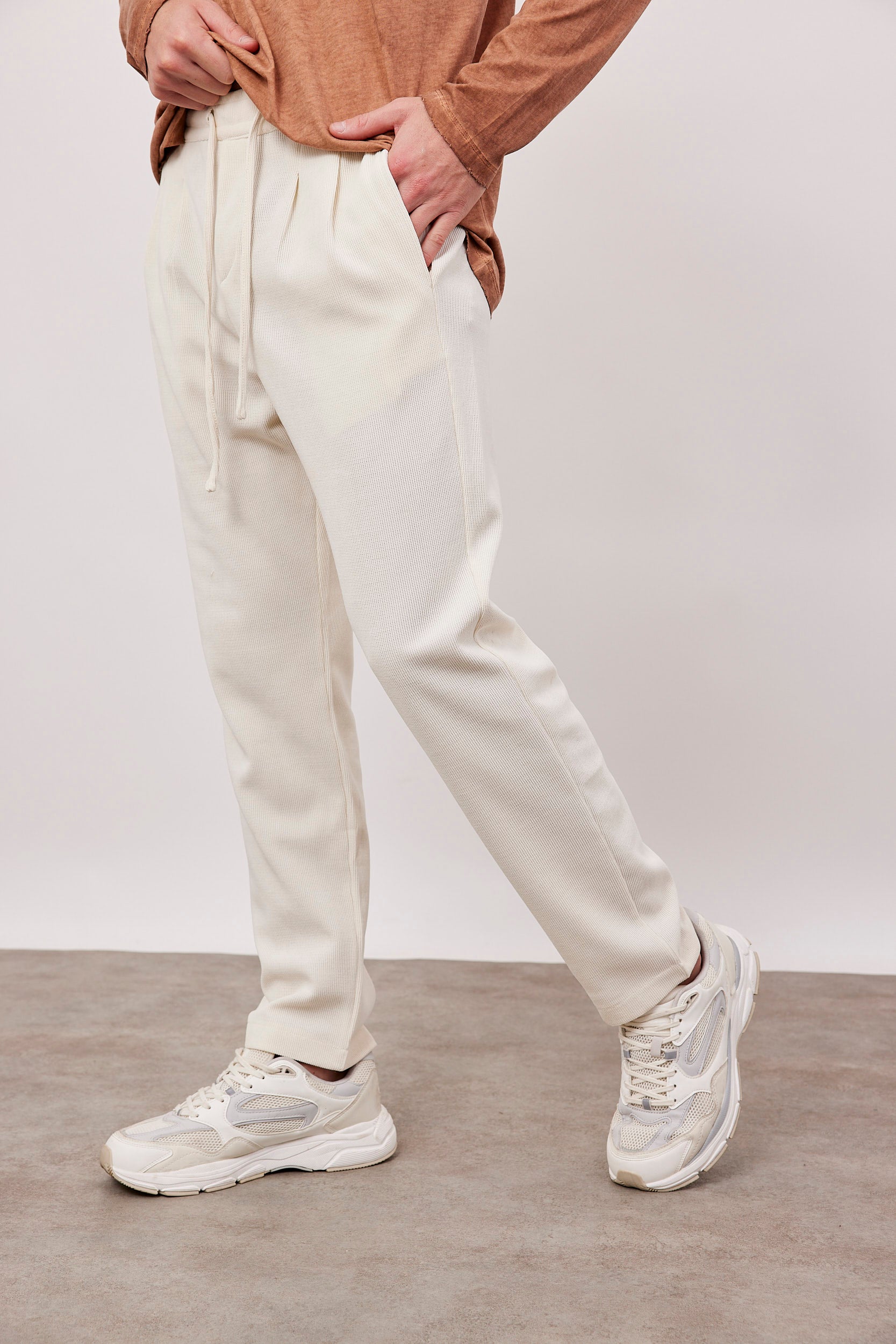 מכנסי קורדרוי ארוכים עם גומי