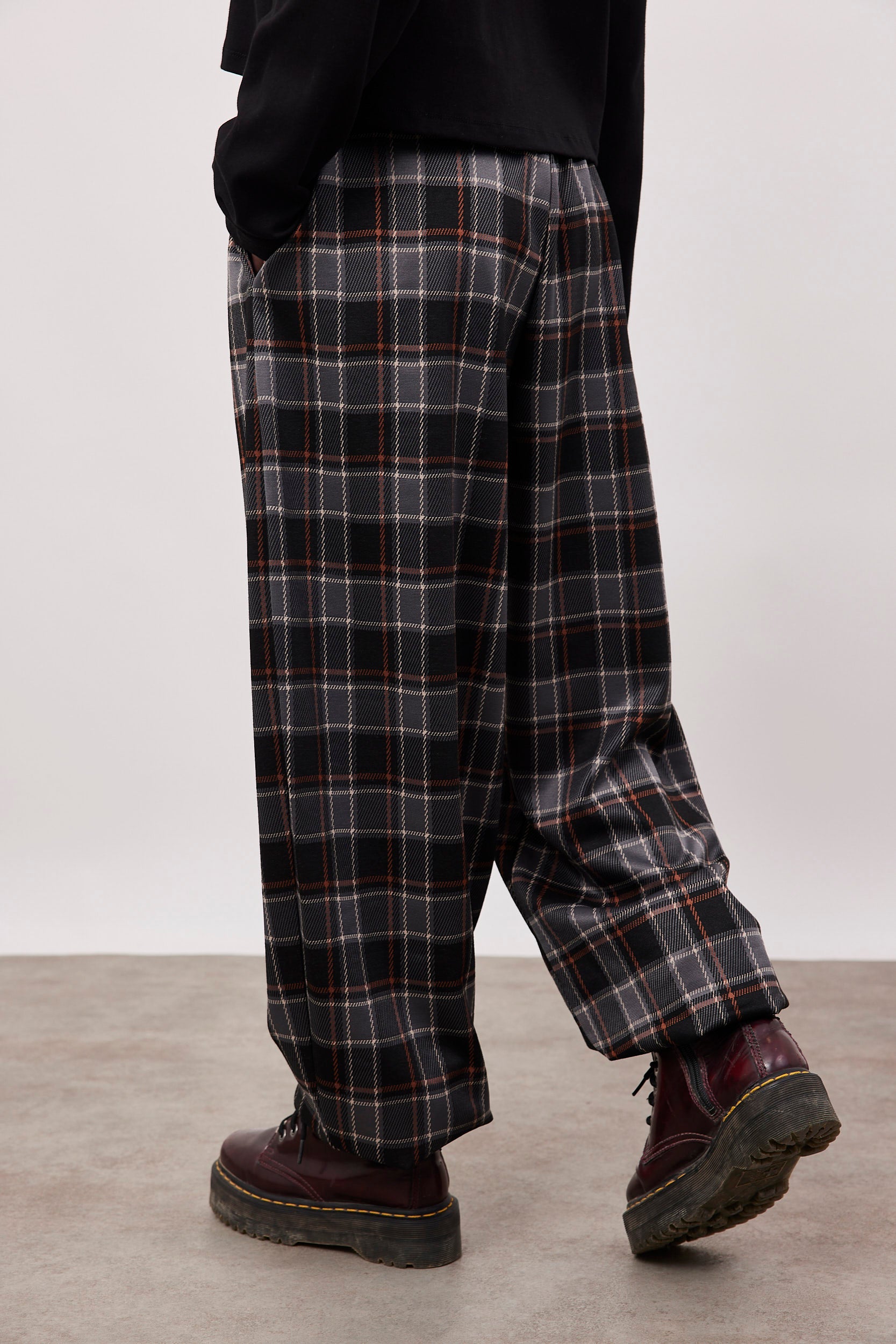 מכנסי בלון משובצים