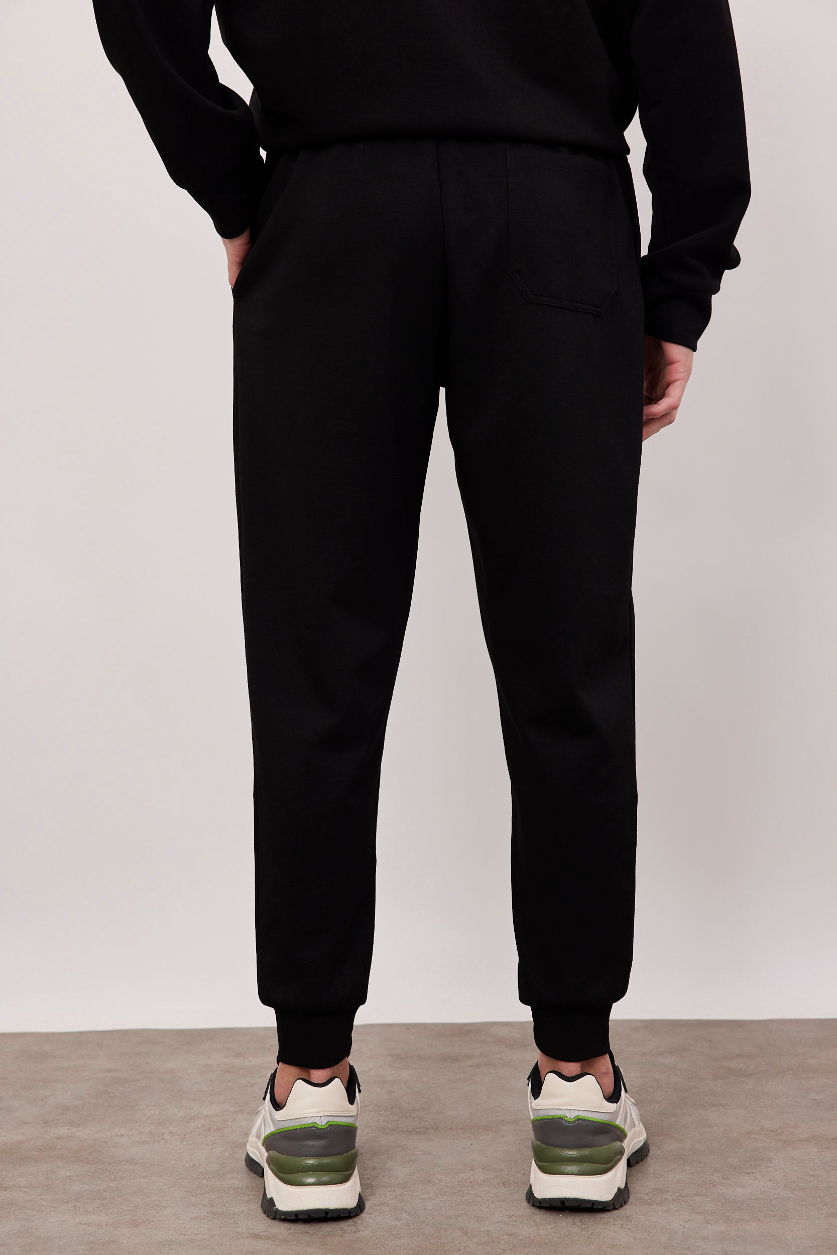 מכנסיים ארוכים עם סיומת מנגט