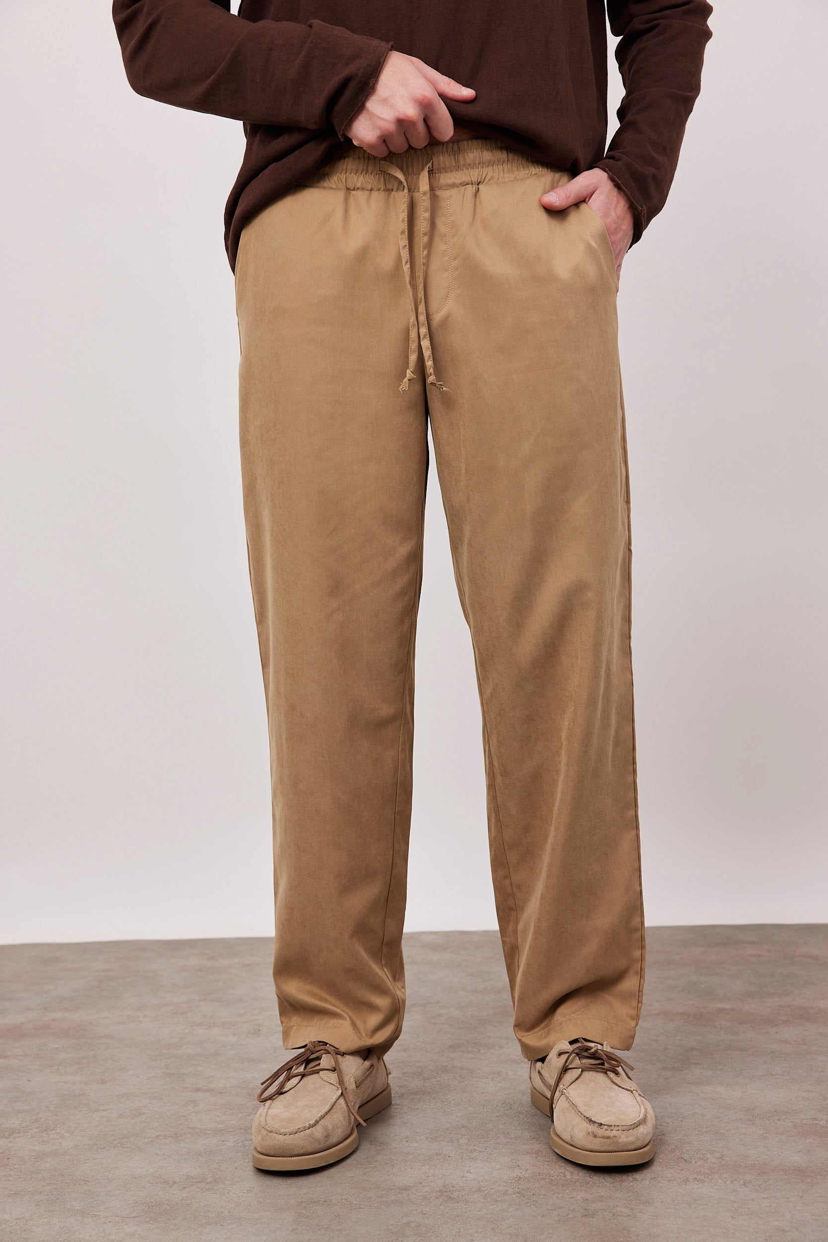 מכנסיים ארוכים גזרה רחבה