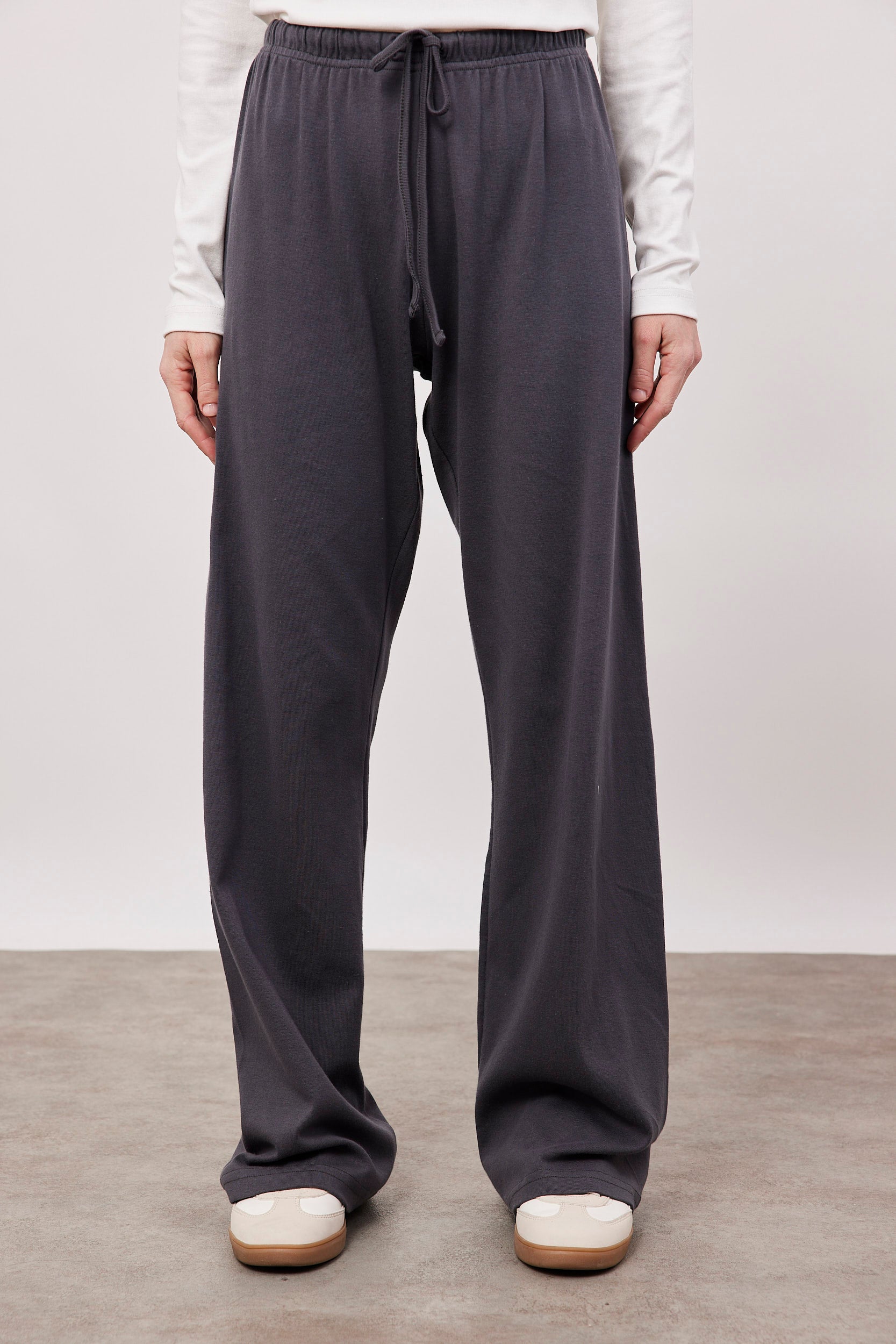 מכנסי גרזי ארוכים עם קשירה