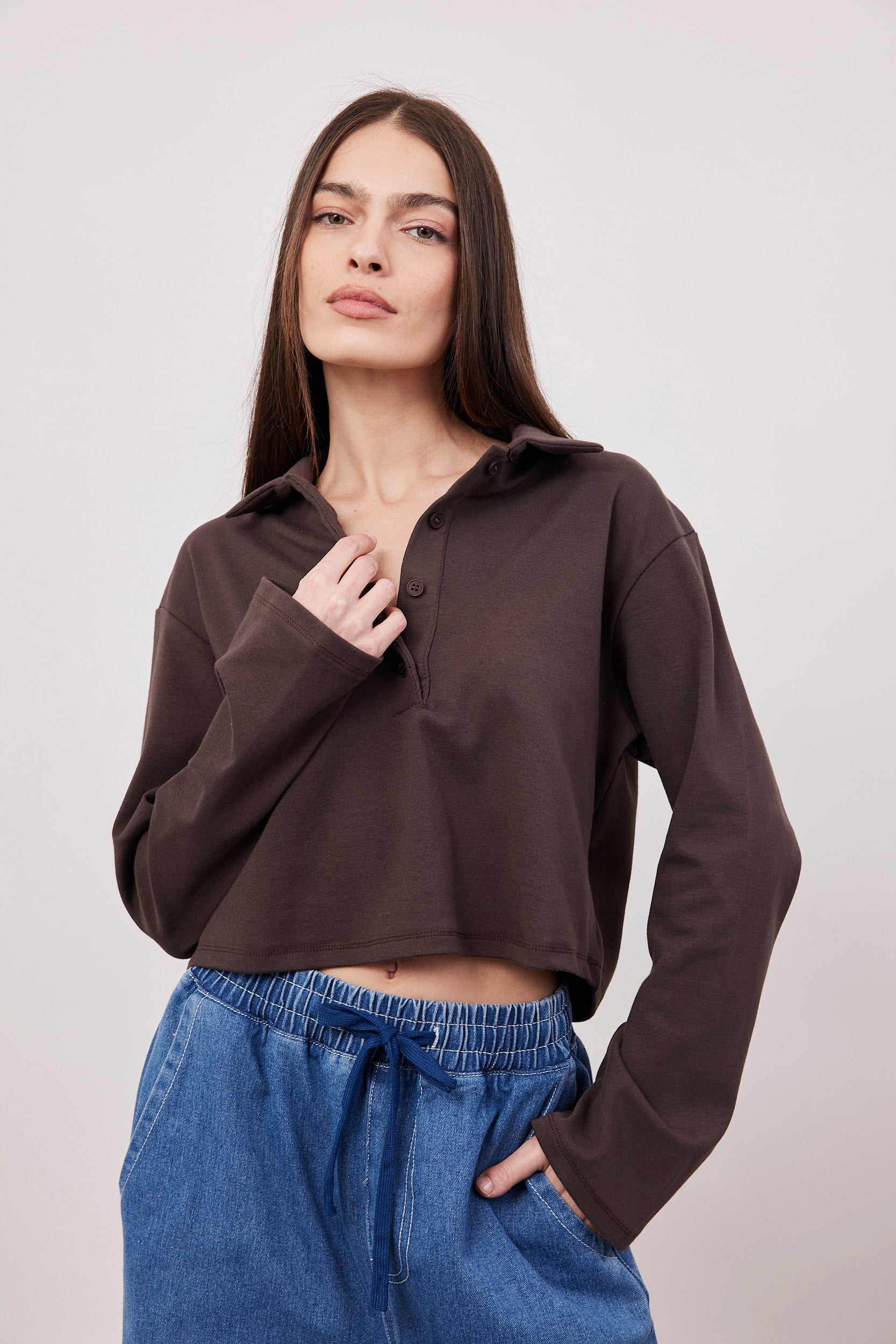 חולצת צווארון פולו קרופ