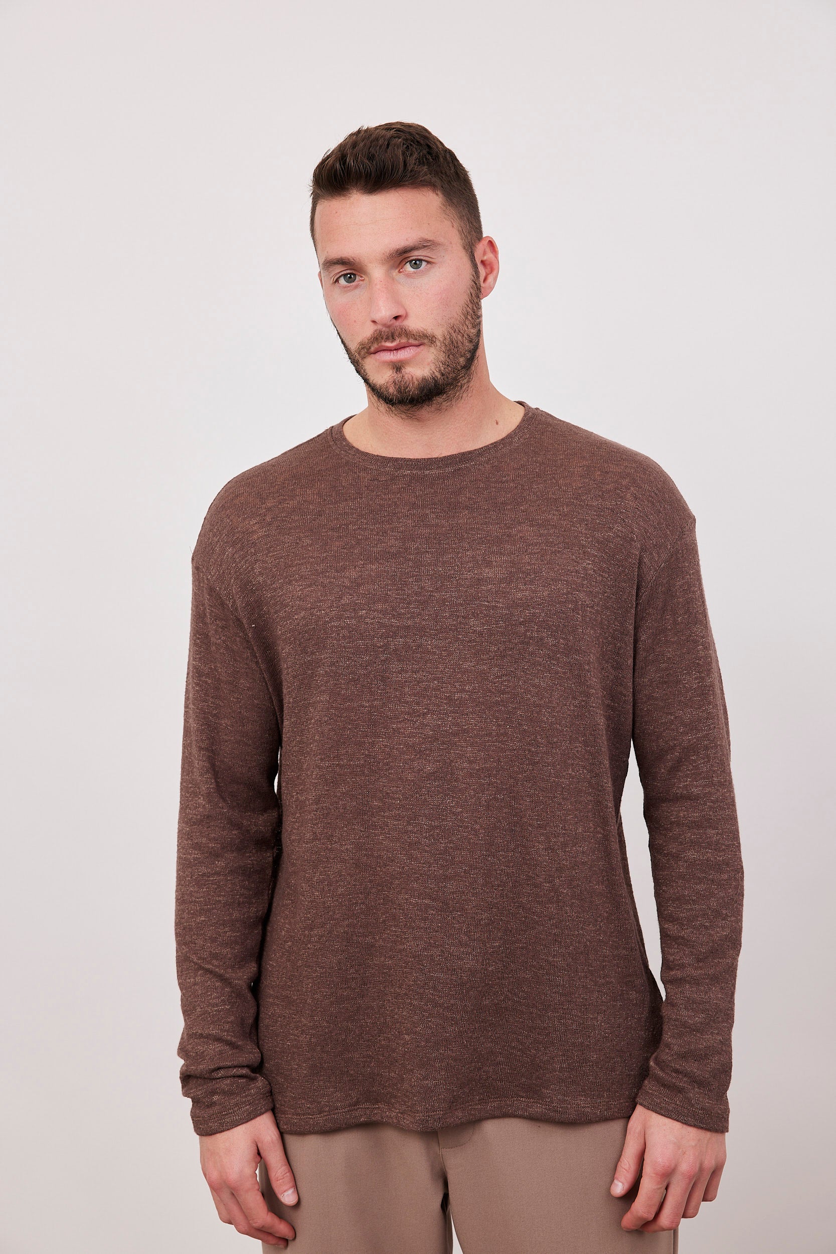 חולצה ארוכה בטקסטורה מפתח עגול