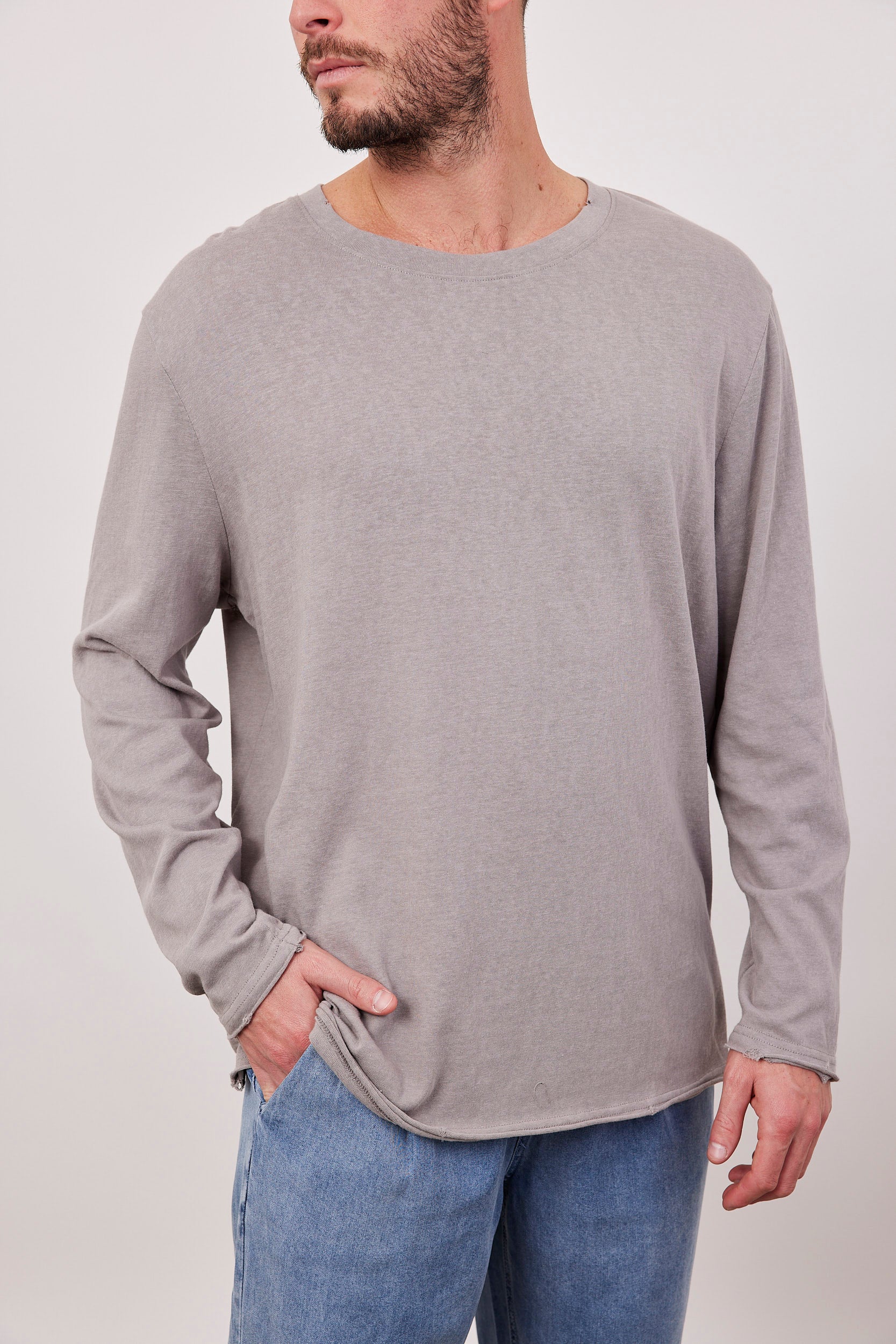 חולצה ארוכה סיומת ווש