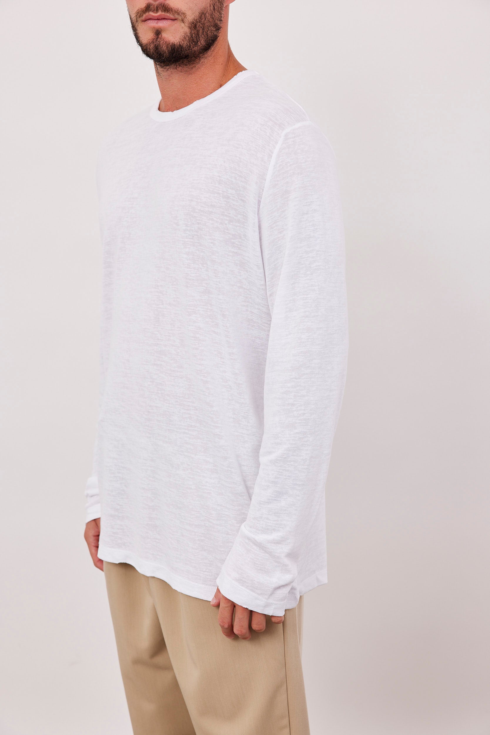 חולצת בייסיק בטקסטורה