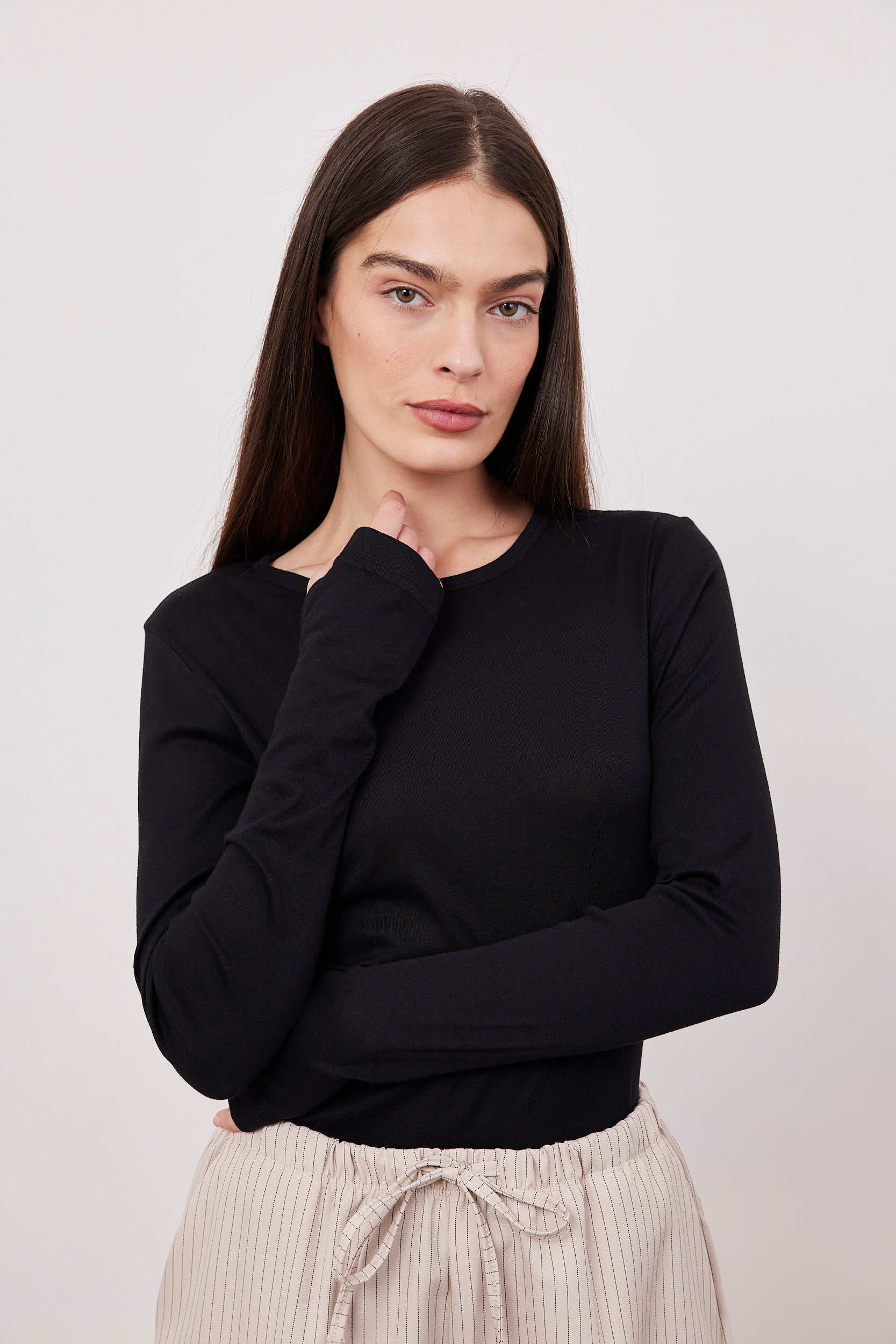 חולצה ארוכה עם שרוול כפפה