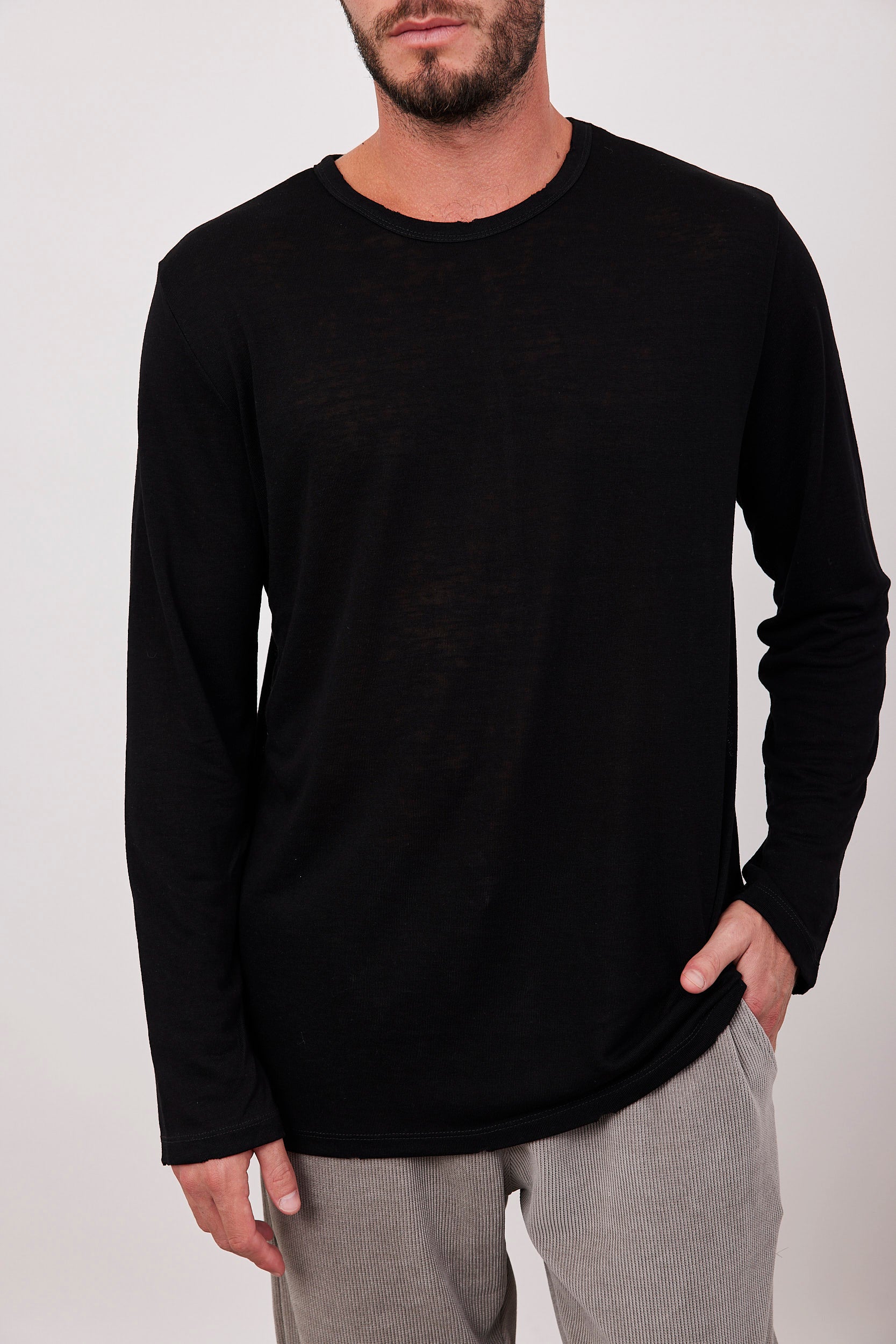 חולצת בייסיק בטקסטורה