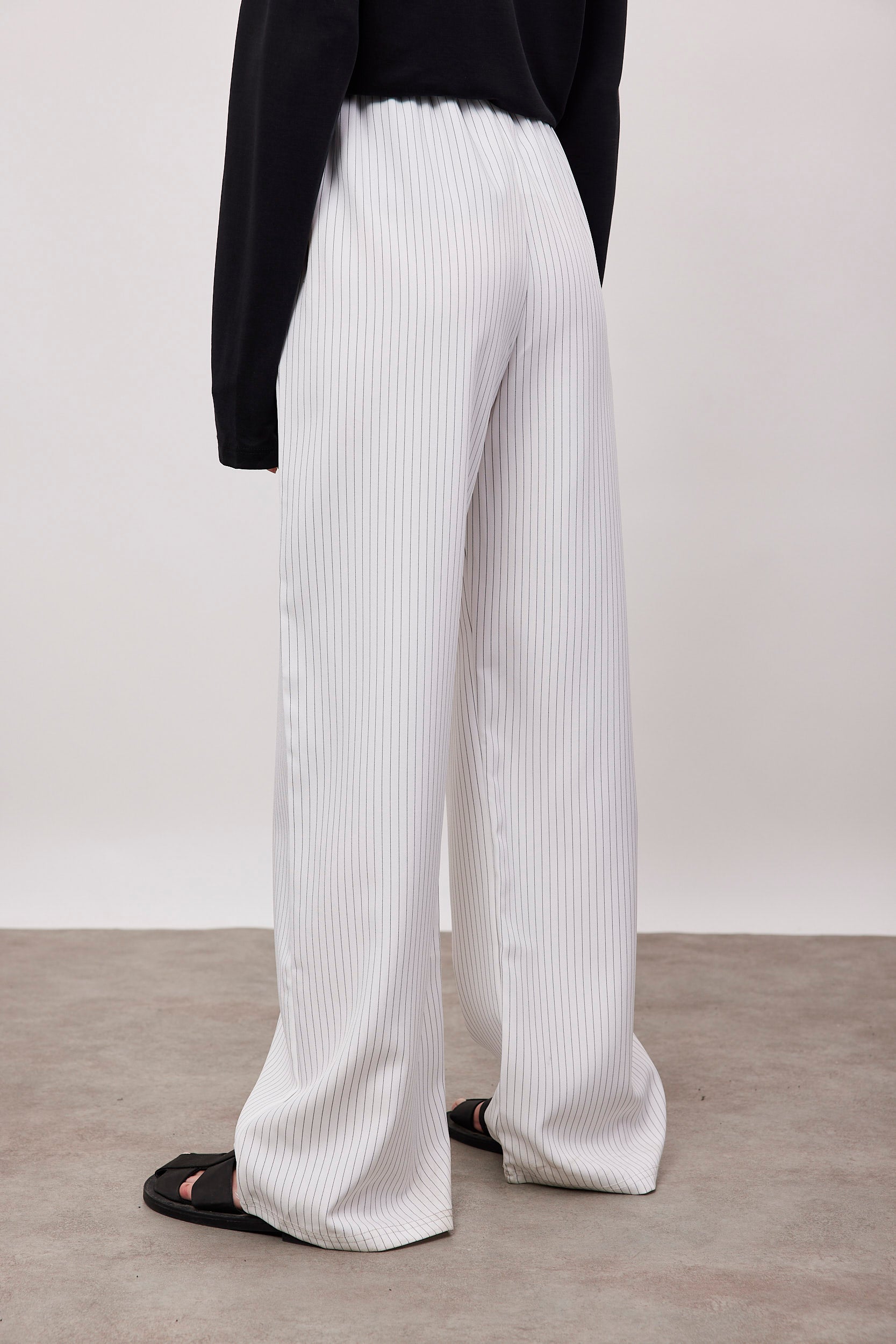 מכנסי פסים עם קשירה