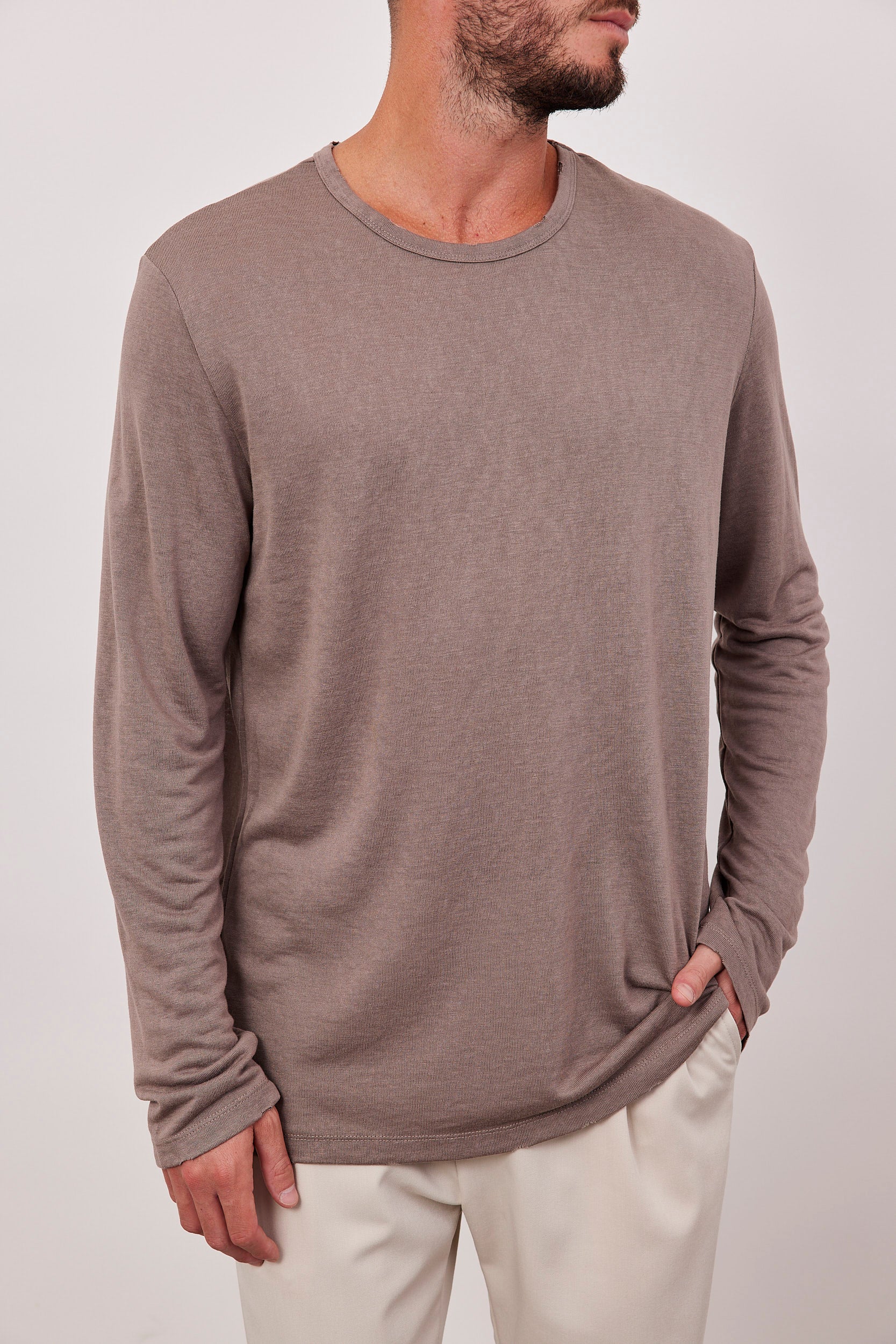 חולצת בייסיק בטקסטורה