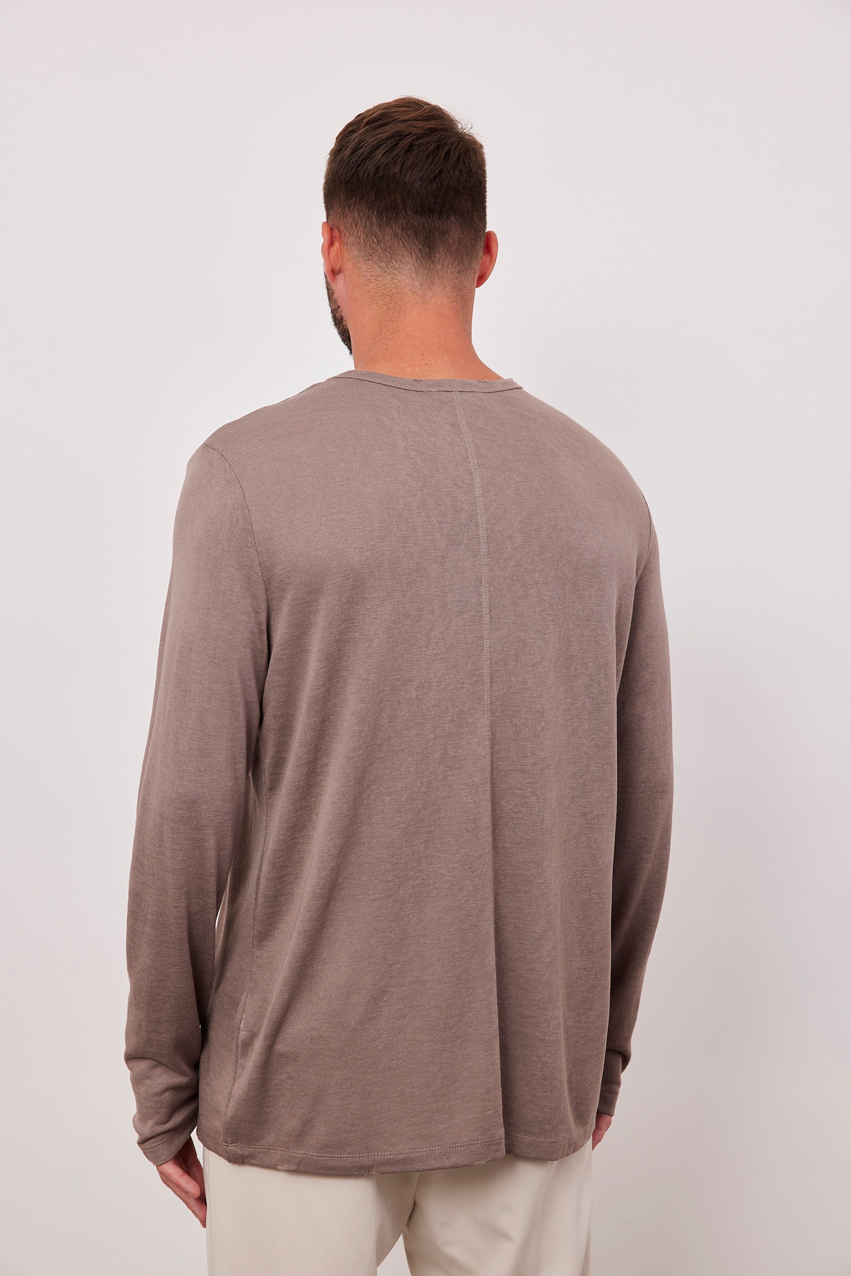 חולצת בייסיק בטקסטורה