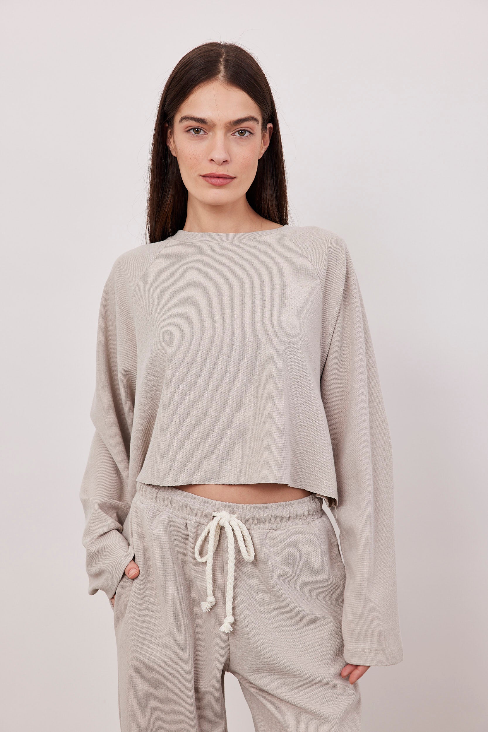 חולצת סריג קרופ