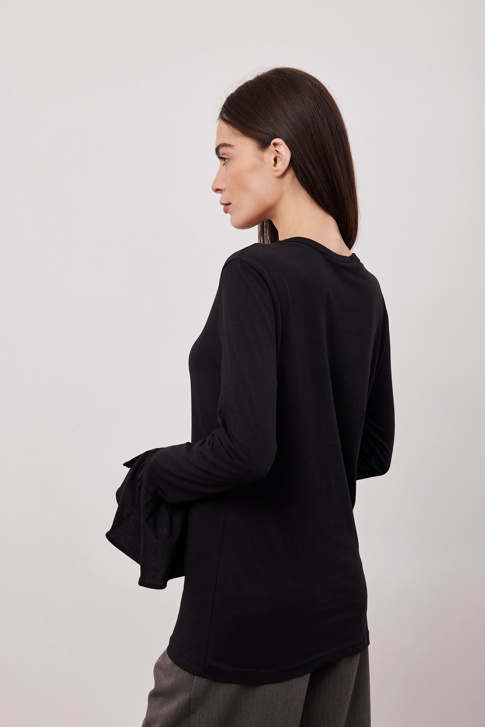 חולצת פונטייל שרוולי פעמון