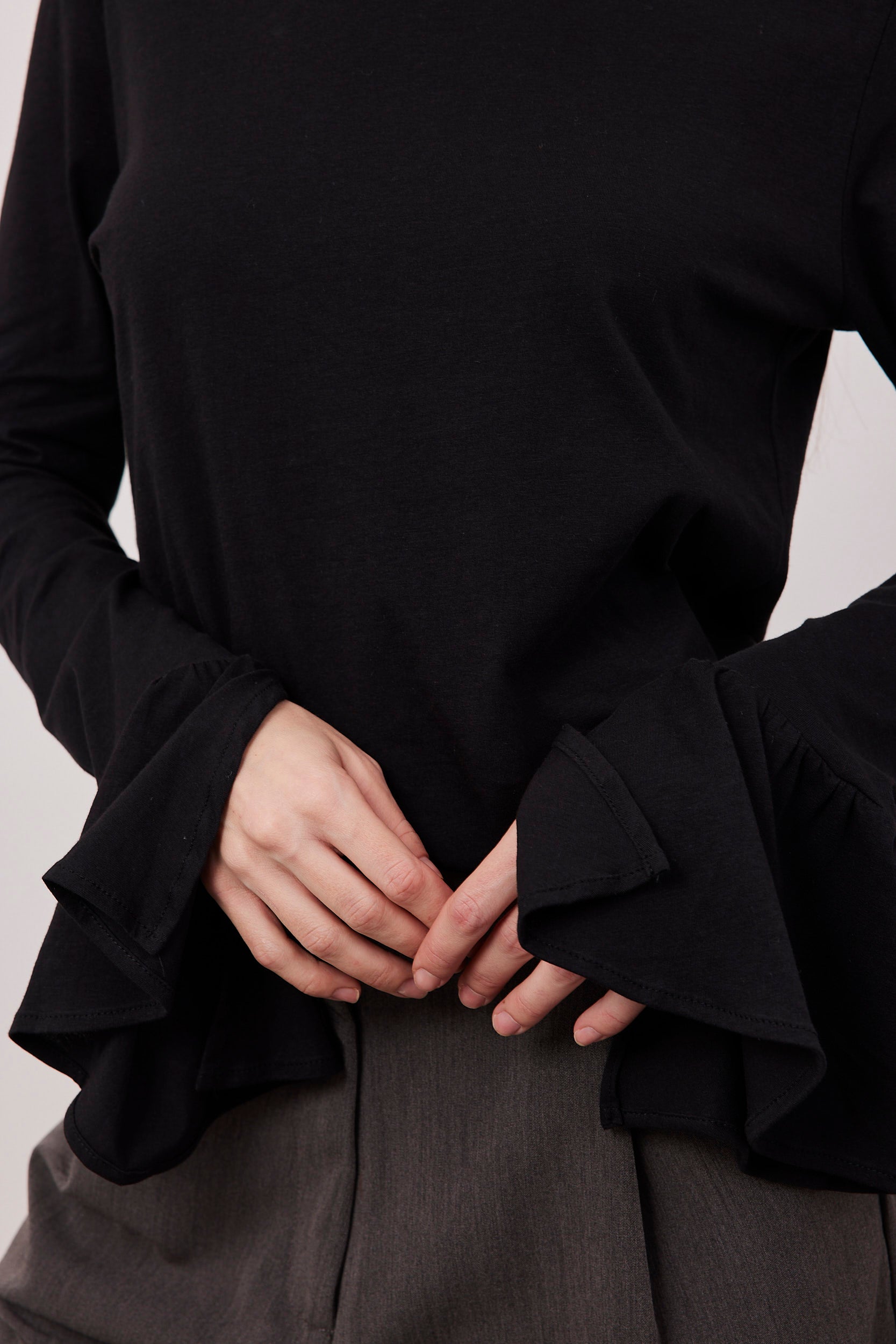 חולצה ארוכה עם שרוולי וולן