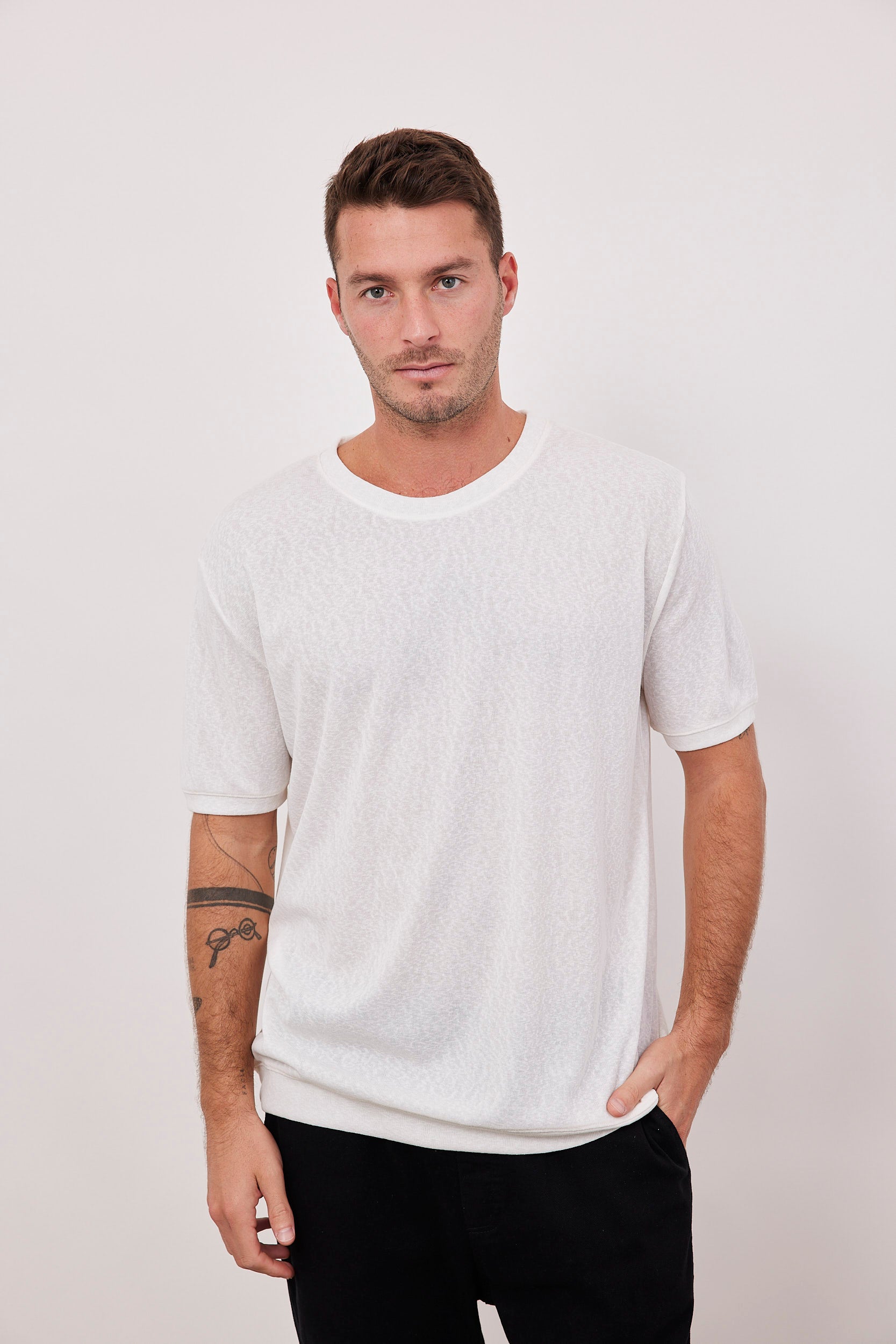 חולצת סלאב קצרה