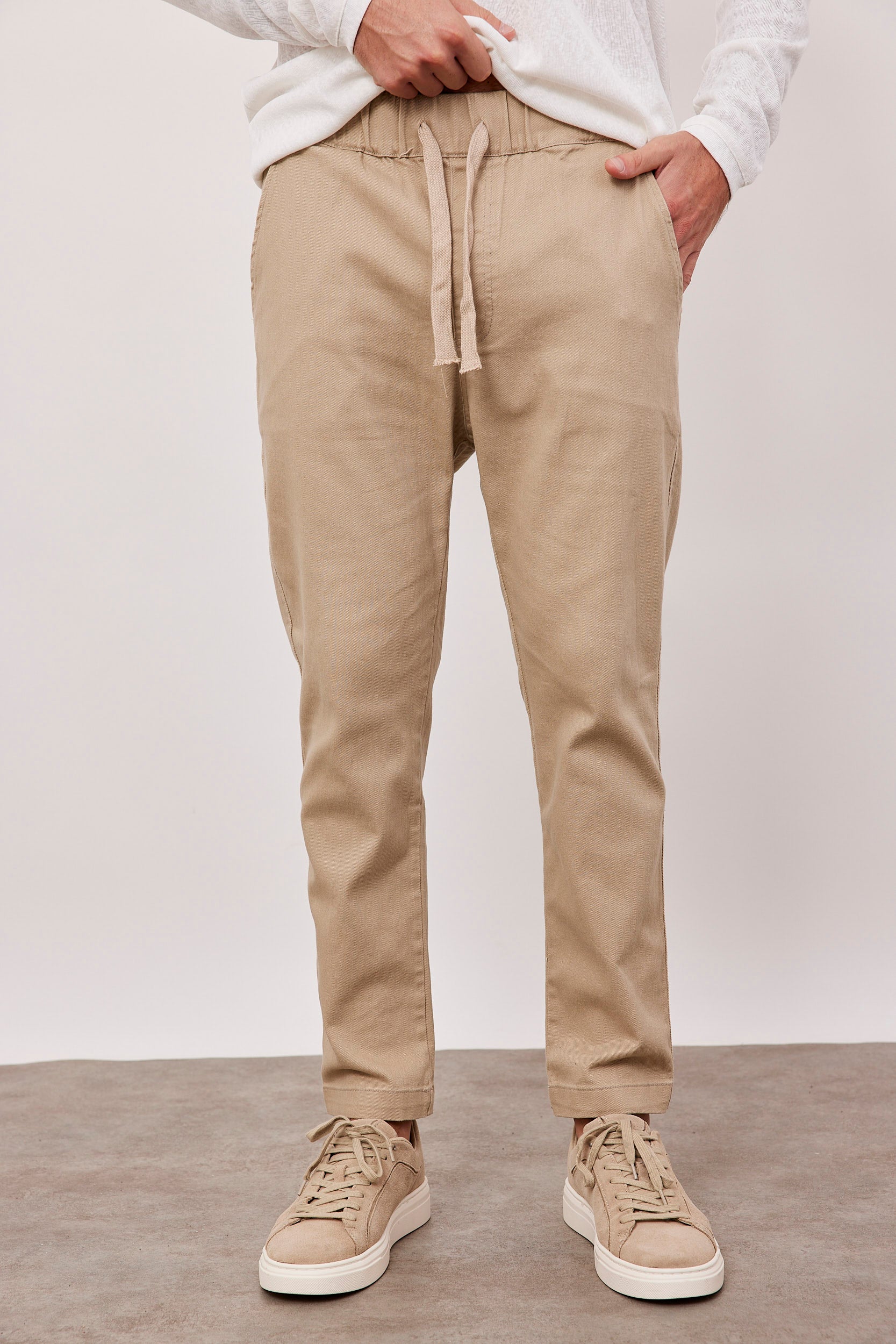 מכנסיים ארוכים עם קשירה