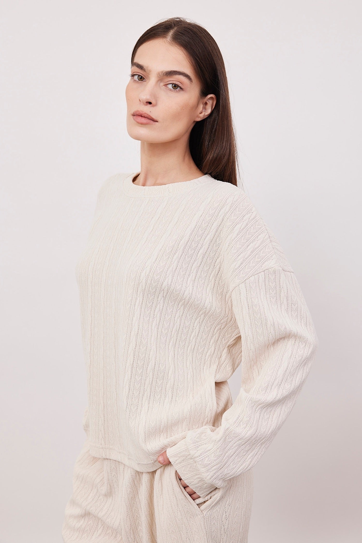 סריג אוברסייז בטקסטורה