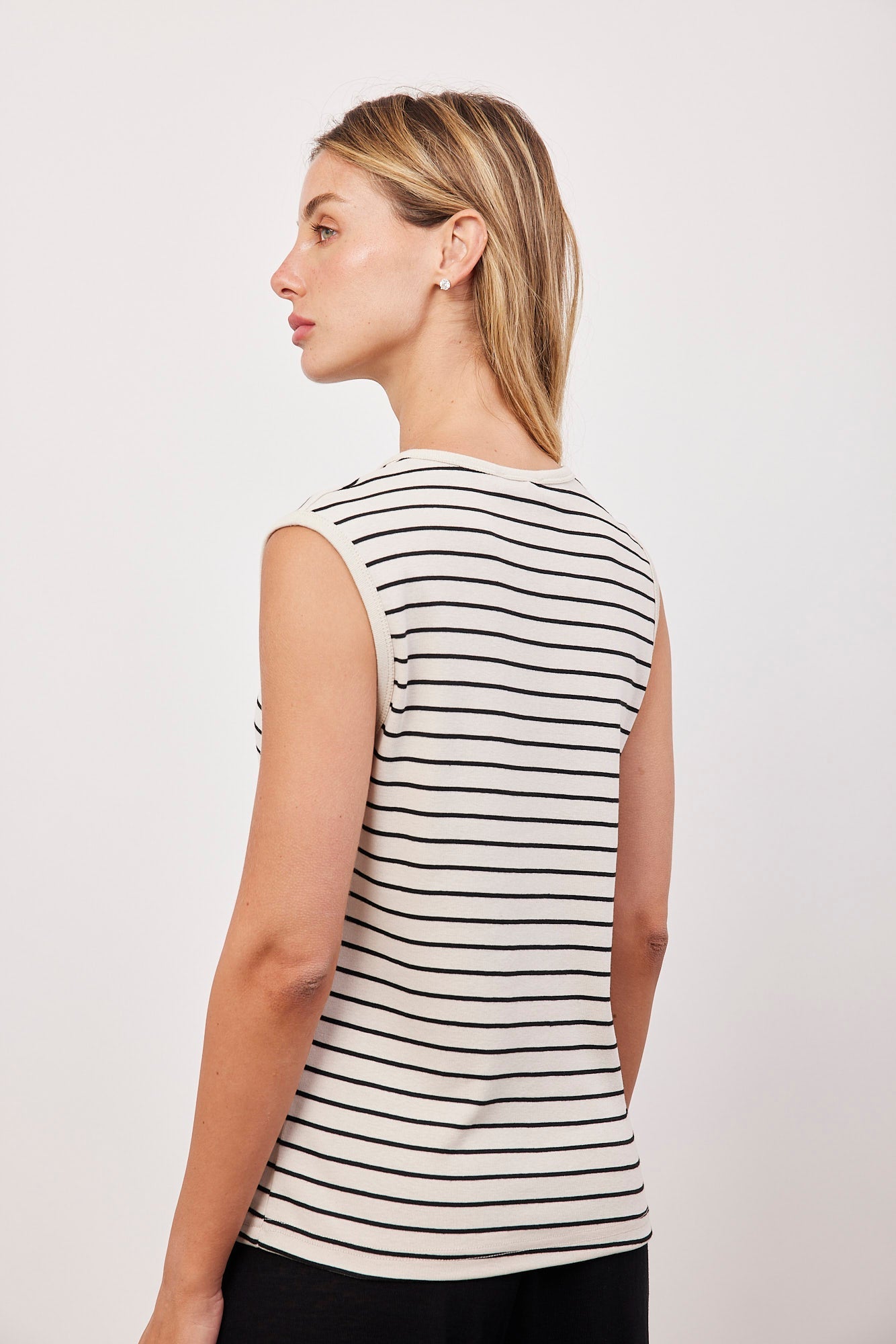 גופיית פסים מכופתרת - ITAY BRANDS