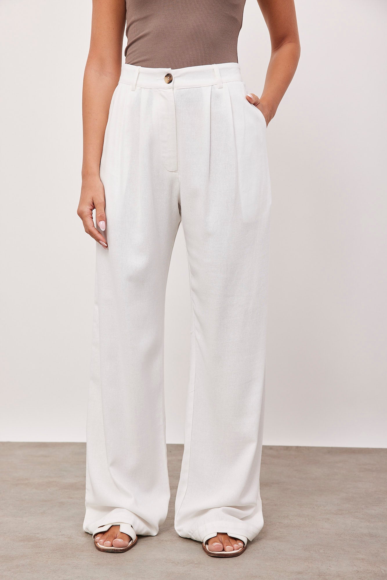 מכנסיים ארוכים מחויטים בשילוב פשתן - ITAY BRANDS