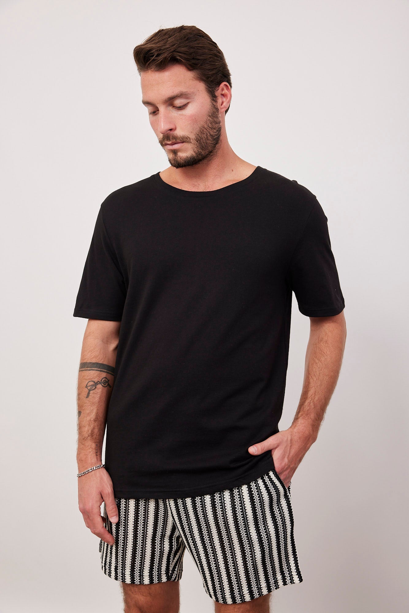 חולצת כותנה קצרה בייסיק - ITAY BRANDS