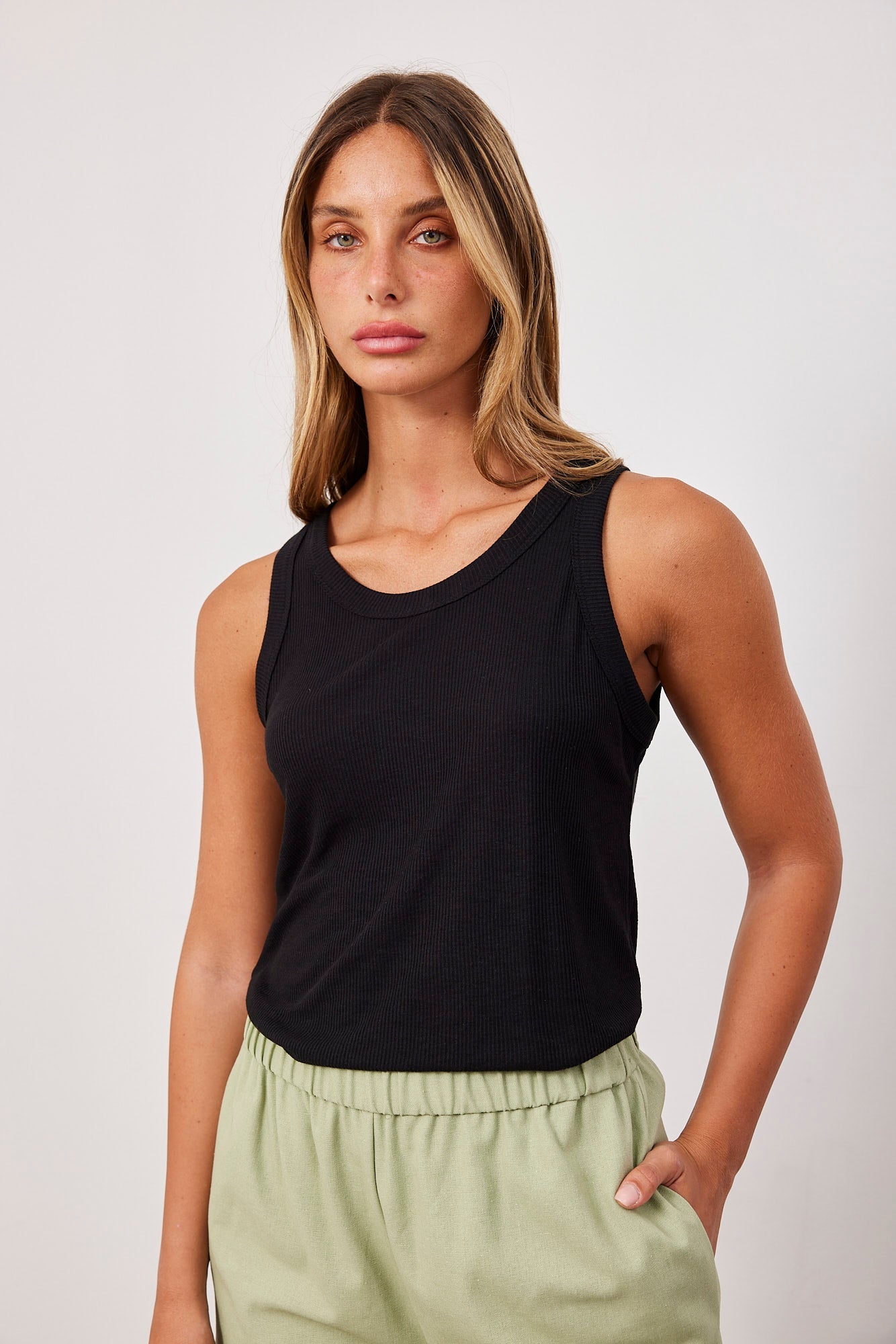 גופיית בייסיק מבד רך - ITAY BRANDS