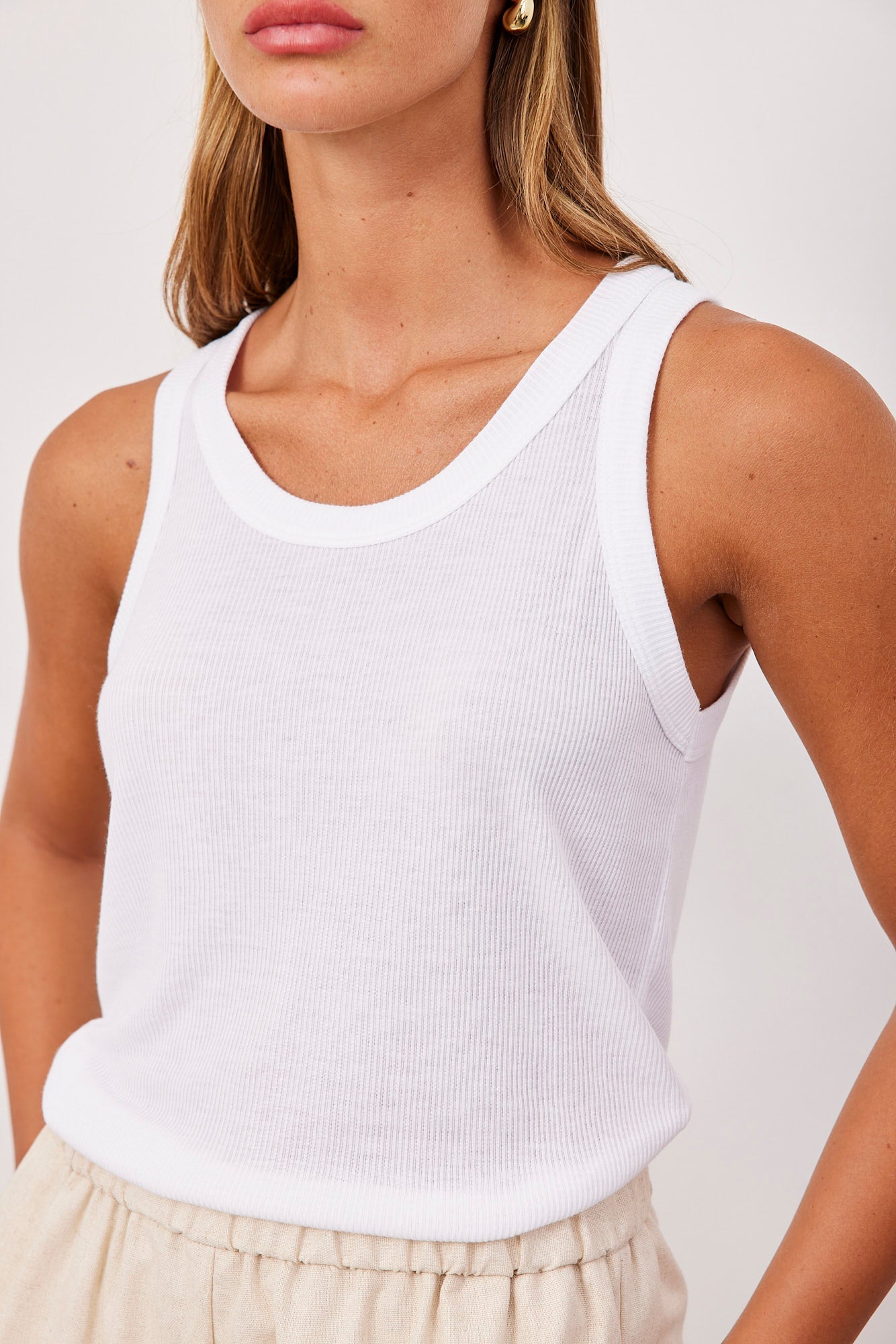 גופיית בייסיק מבד רך - ITAY BRANDS