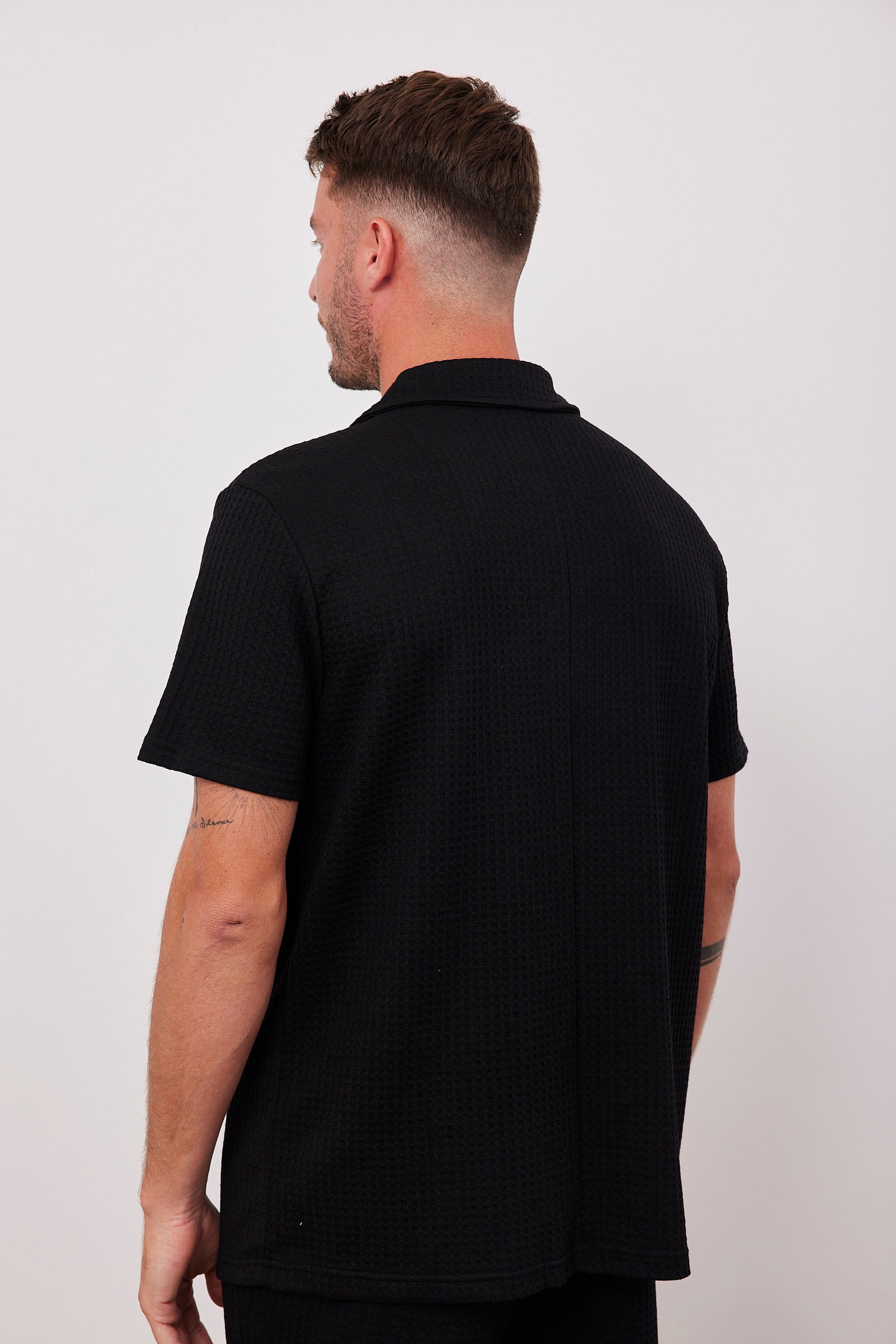 חולצה מכופתרת מבד וופל - ITAY BRANDS