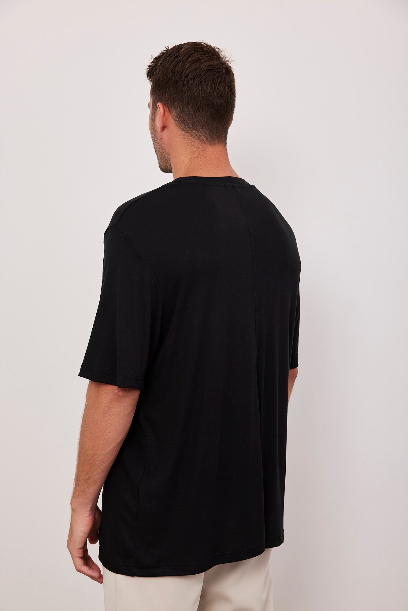 חולצה קצרה מבד מודל - ITAY BRANDS