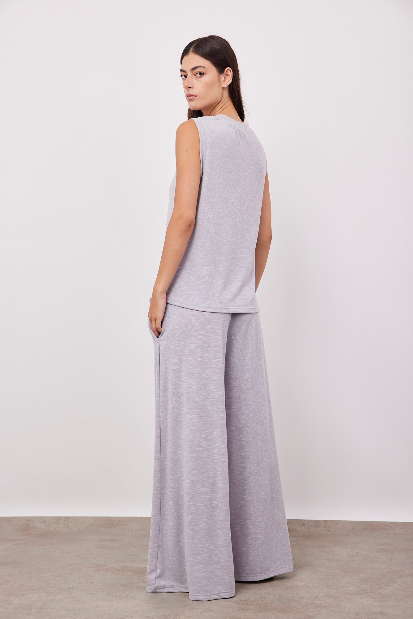 חליפת גופיה מבד מלאנז׳ נשפך - ITAY BRANDS