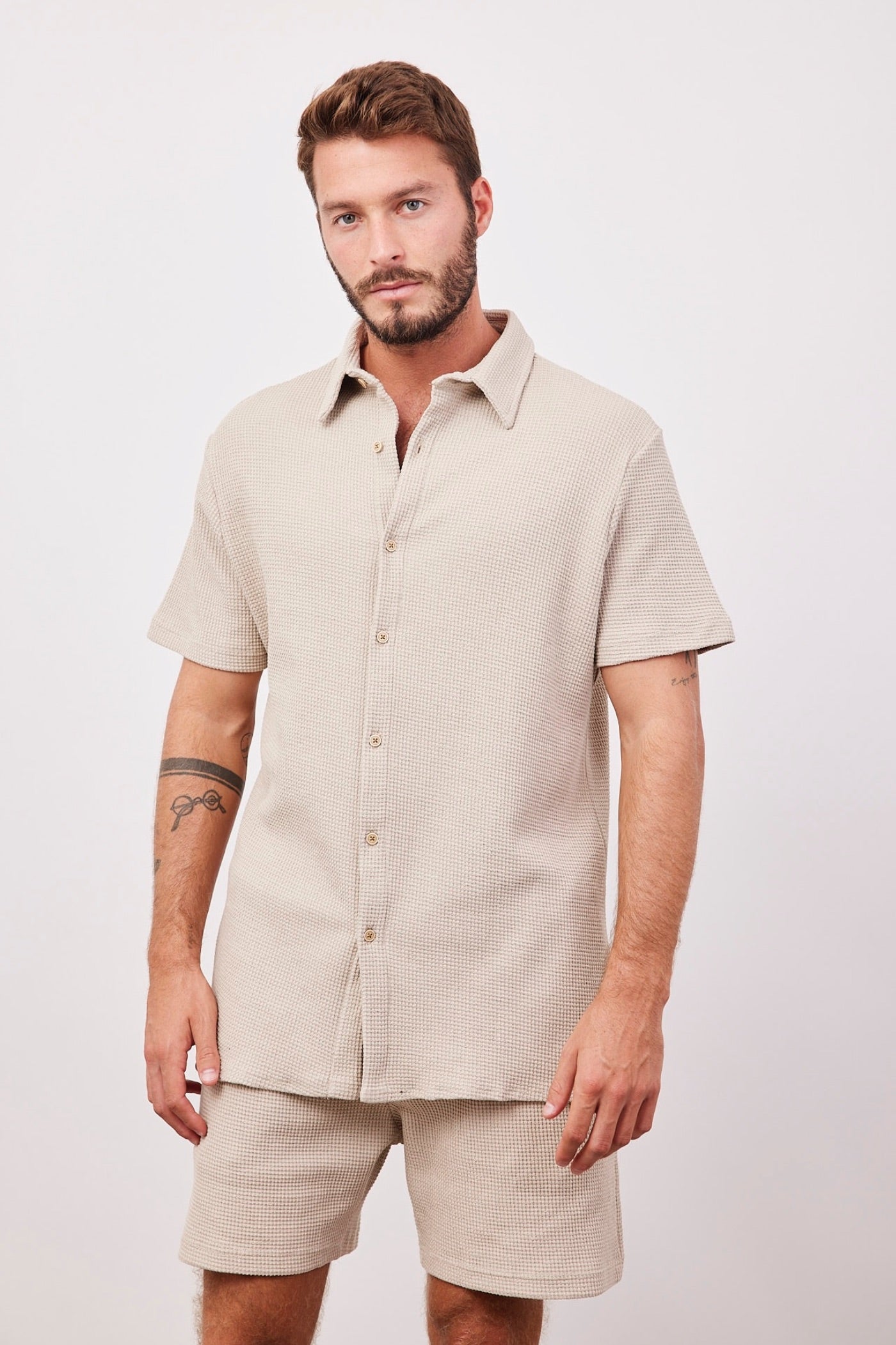 חליפת וופל קצרה מכופתרת - ITAY BRANDS