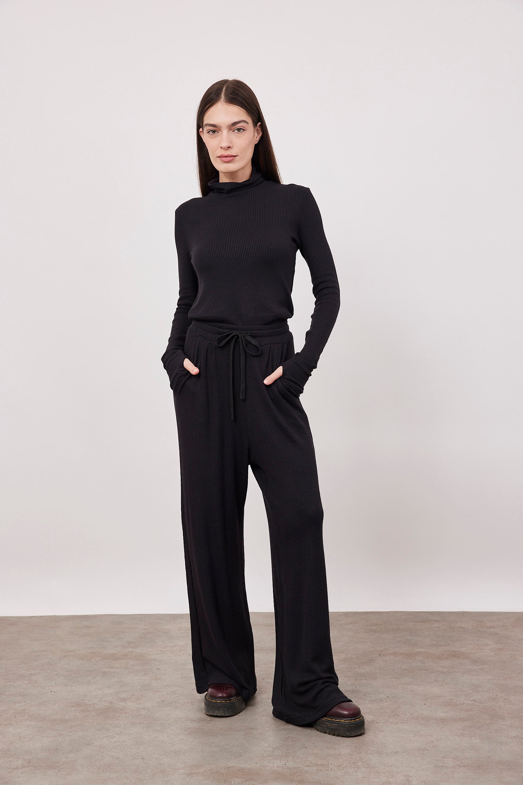 חולצת גולף בטקסטורת פסים