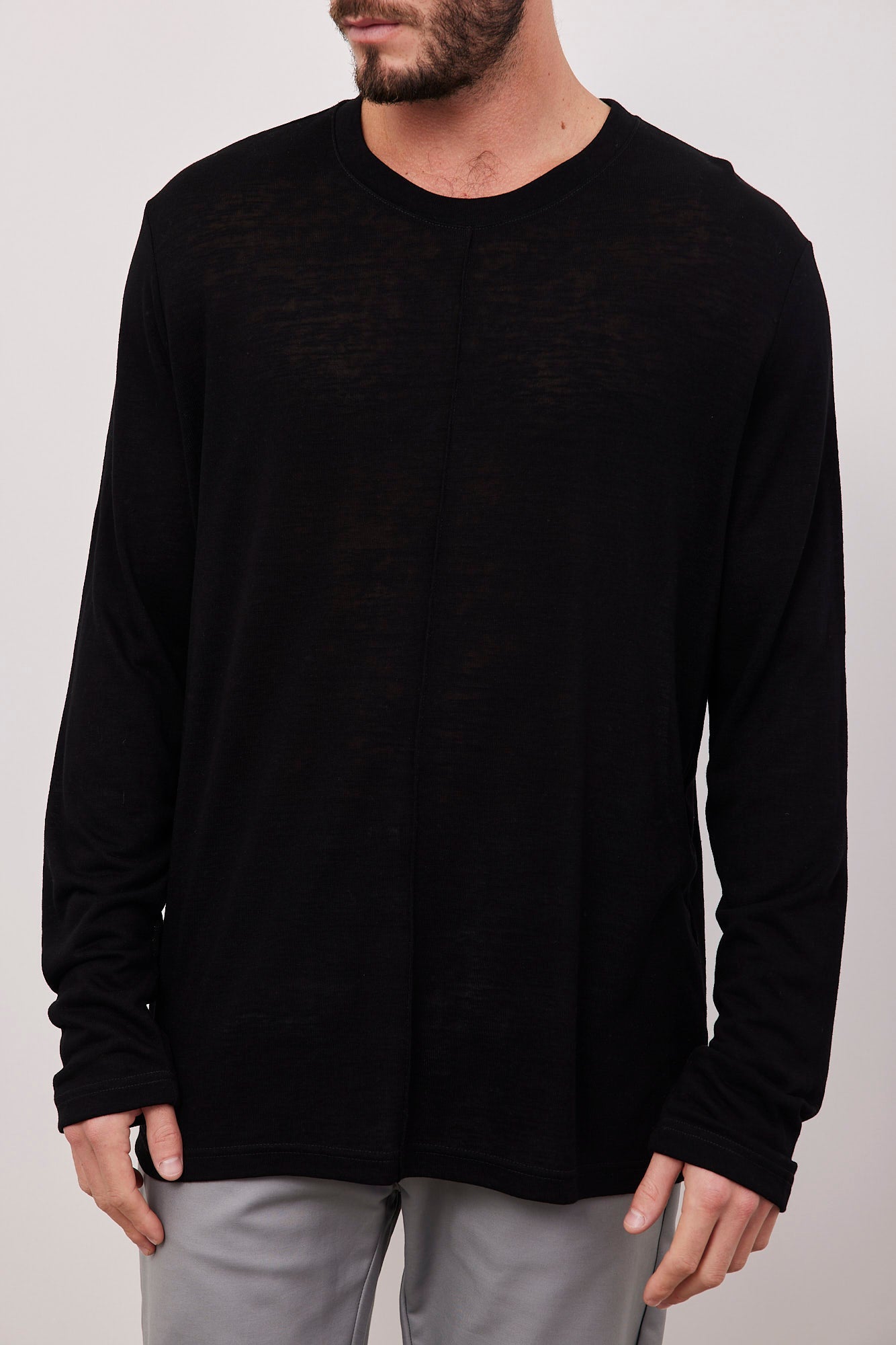 חולצה במראה פשתן עם תיפור קדמי - ITAY BRANDS