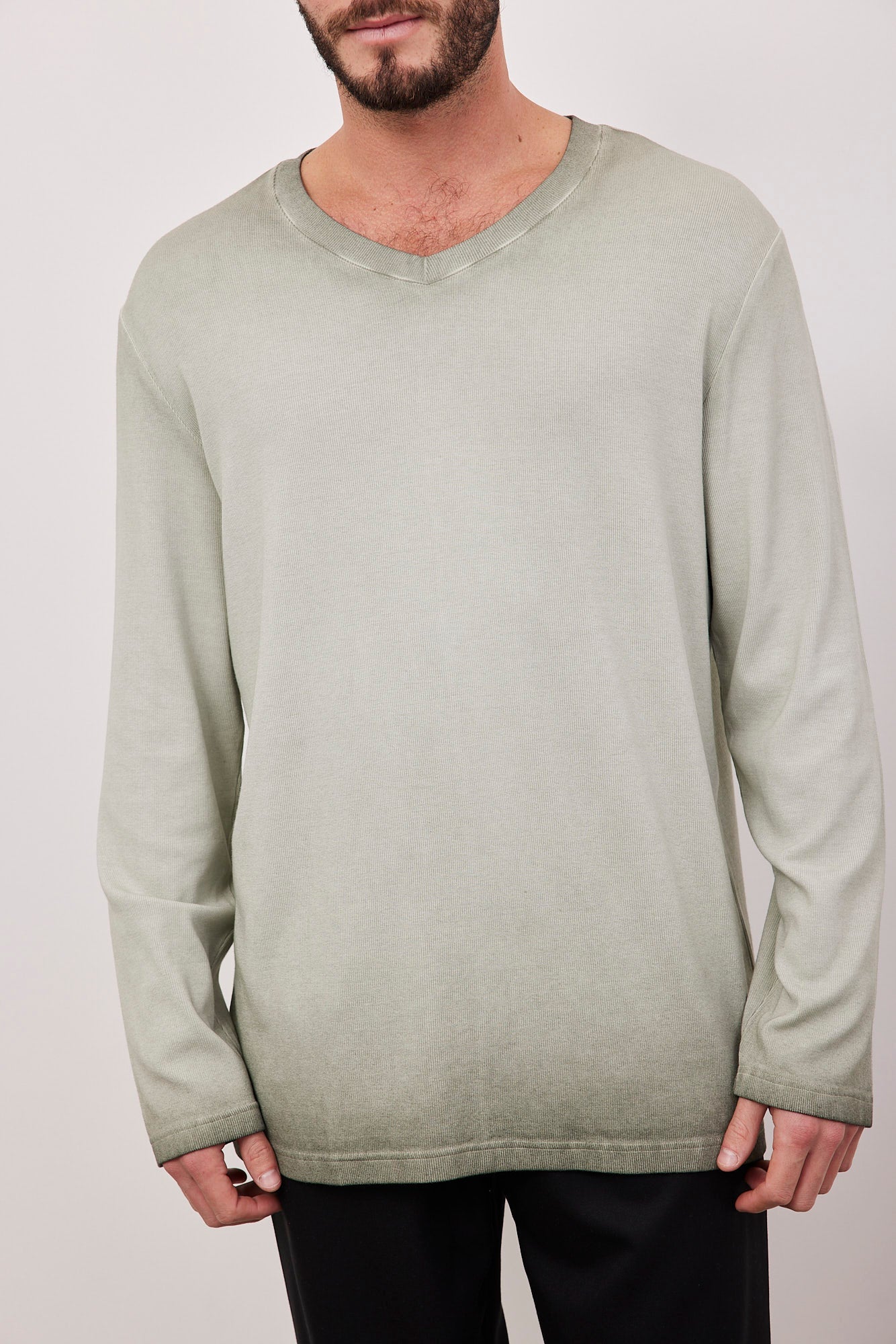 חולצת ווש ארוכה במפתח וי - ITAY BRANDS