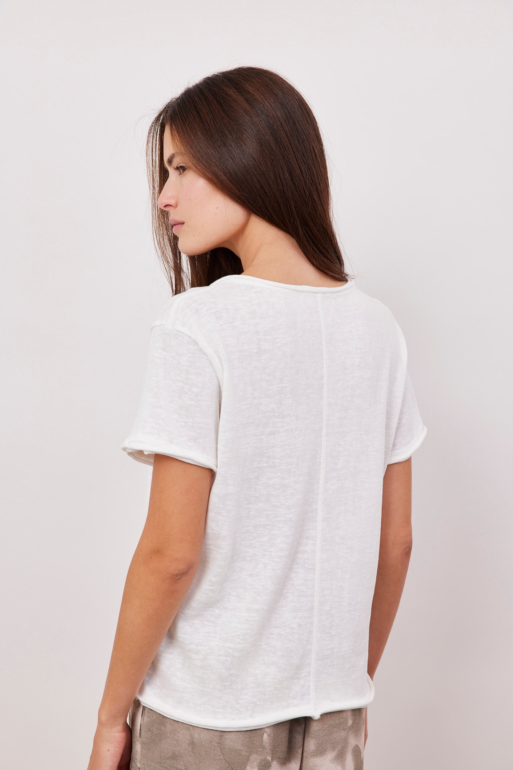 טישרט וי סיומת פרומה