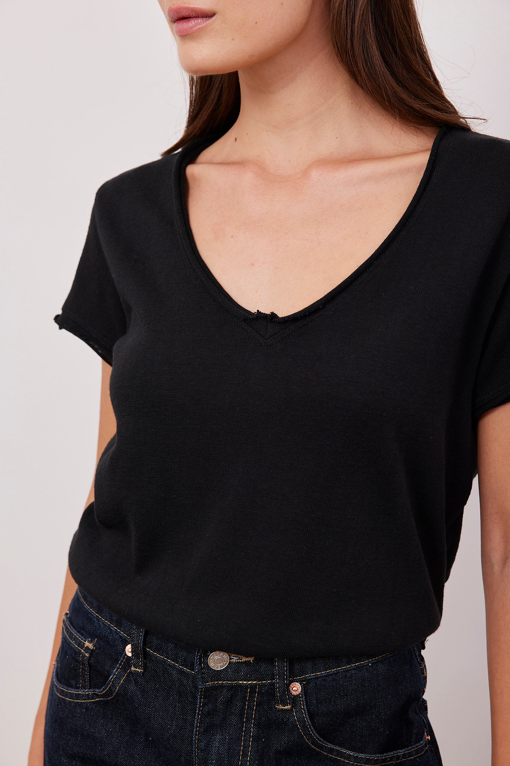 טישרט וי סיומת פרומה